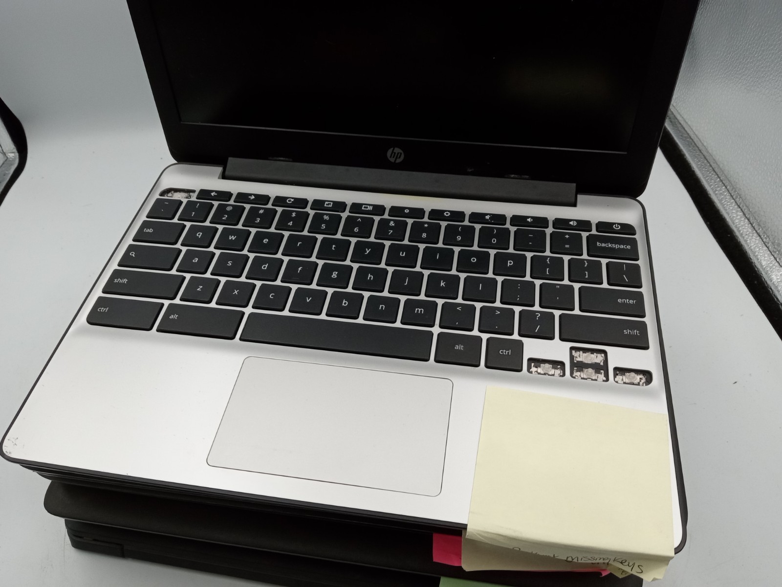 Lot of 10 – HP Chromebook 11 G3 G4 G5 11″ Laptop -FOR PARTS -VARIOUS ISSUES -RR