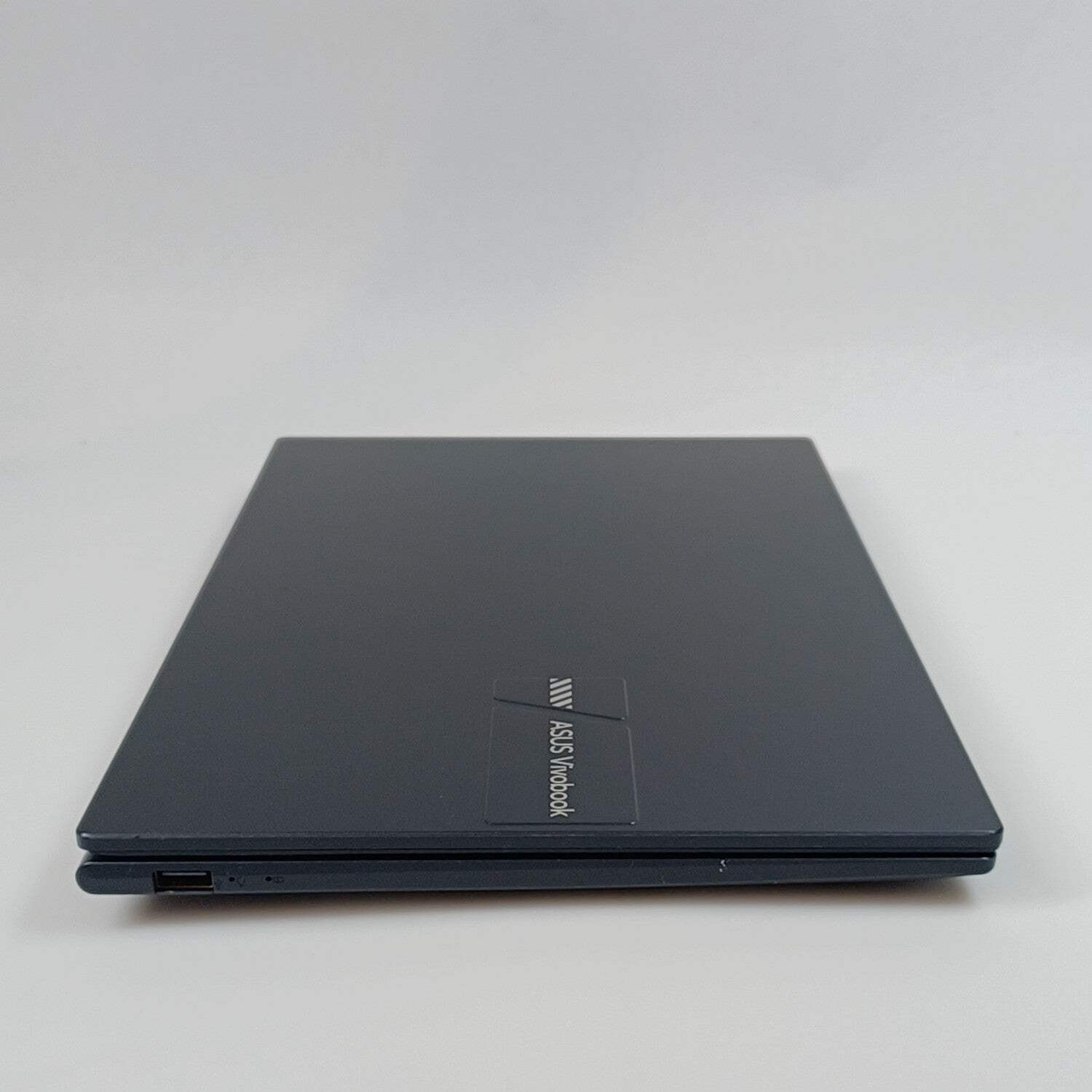 Asus Vivobook 14 X1404ZA 14″ i3-1215U 1.2GHz 8GB RAM 128GB SSD