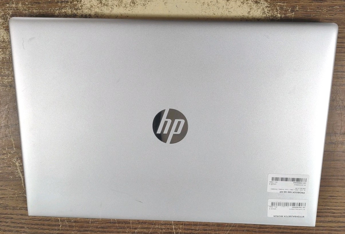 HP ProBook 650 G5 15.6″ W/ Intel i5-8365U @ 1.6GHz, 8GB, 256GB.
