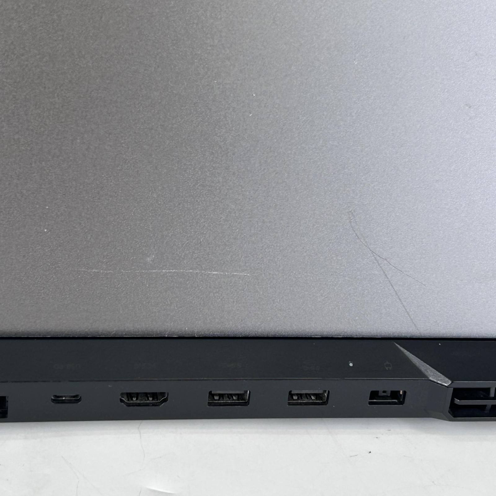 Lenovo Legion 5i Pro Gen 7 16 165Hz QHD+ 2.3 GHz i7-12700H 16GB 1TB SSD RTX 3060