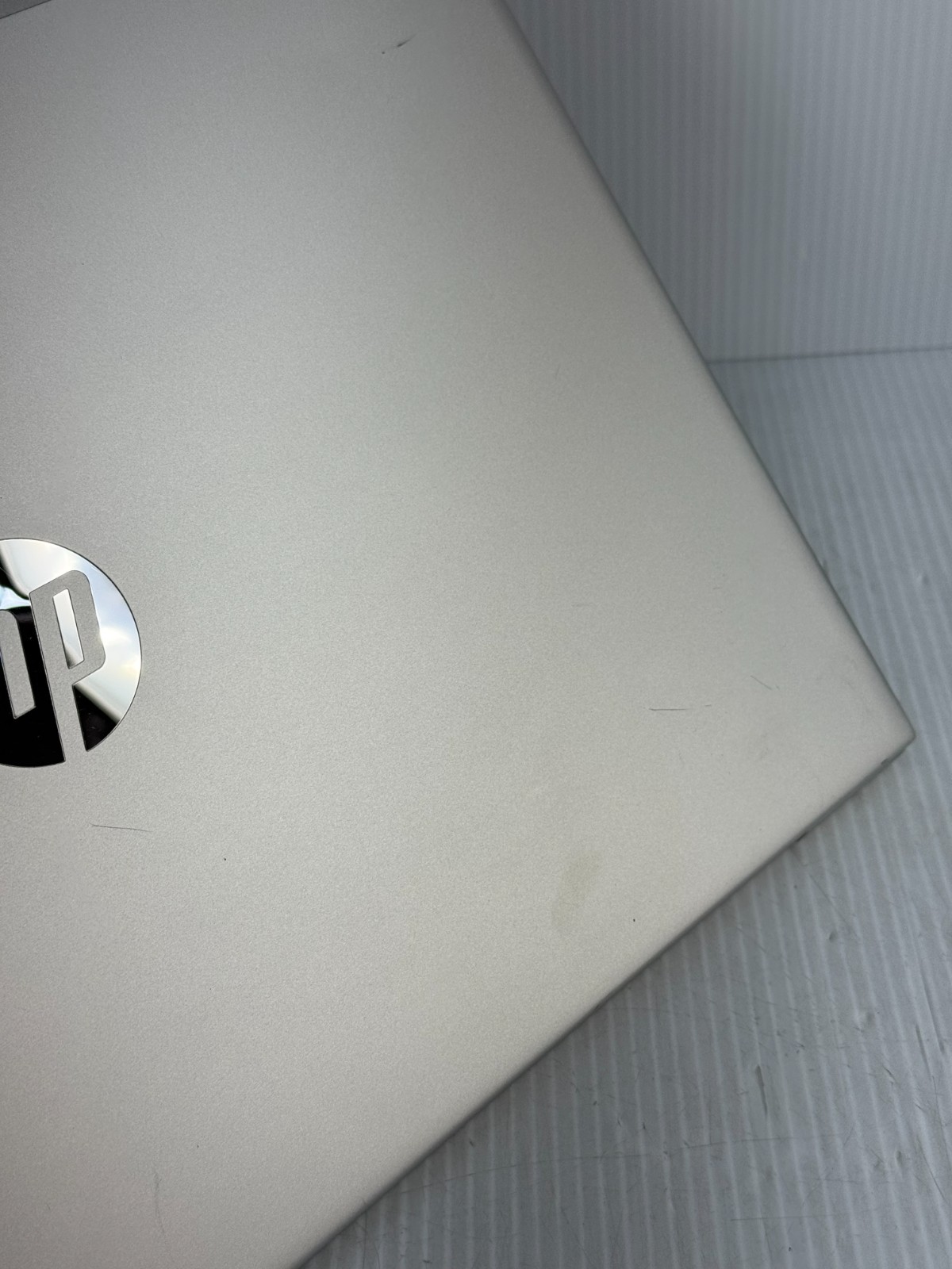 HP ProBook 450 G6 i5-8265U 15.6″ Touchscreen Windows 11 Pro Laptop 256GB 16GB