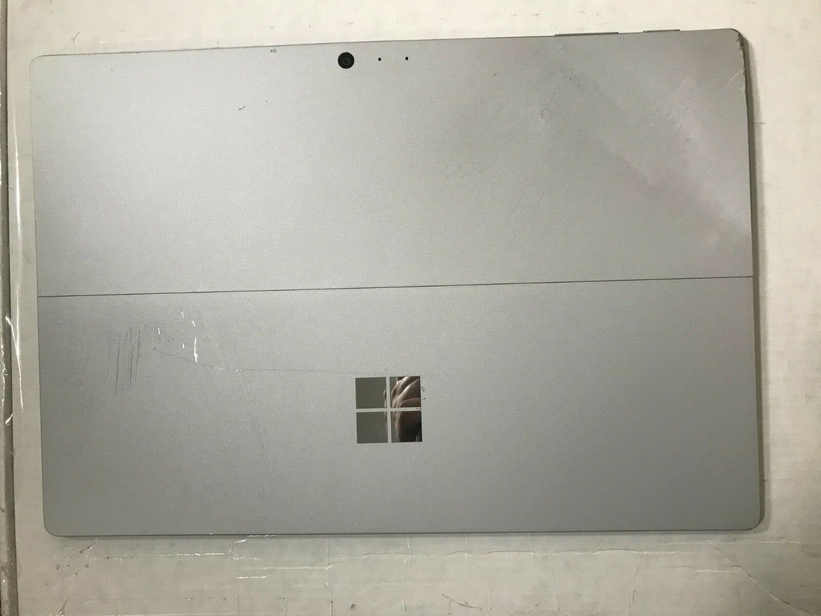 Surface Pro 6 Tablet i5-8250U 8GB 128GB SSD 12.3in Platinum Crack Screen #606