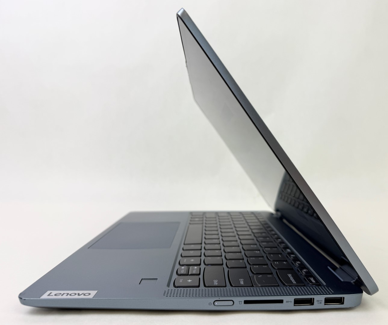 Lenovo Flex 7i 14″ 2240×1400 Touch i7-1355U 16GB 1TB SSD W11H – Dents