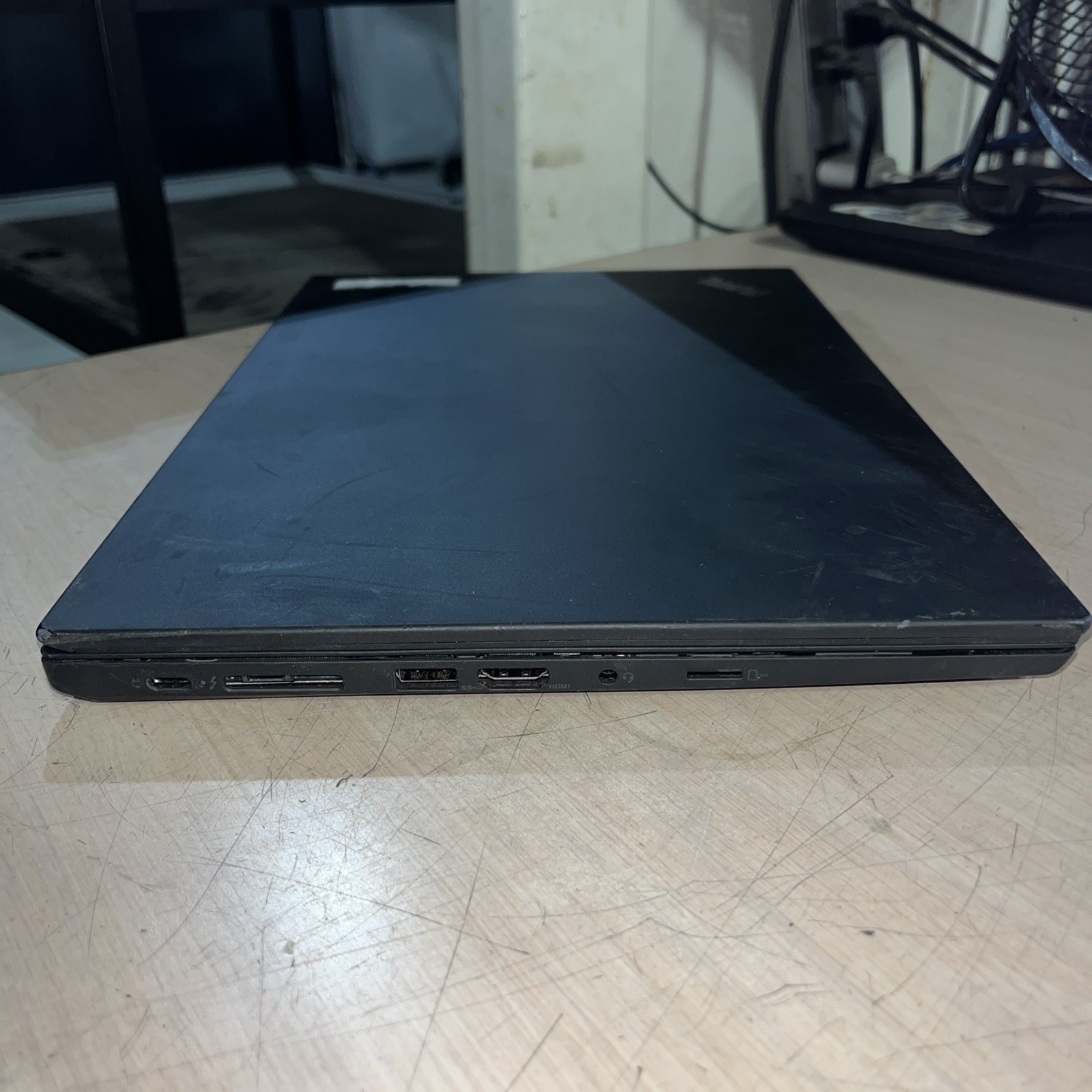LENOVO THINKPAD T490 INTEL CORE I7 10TH GEN 8GB RAM NO HD