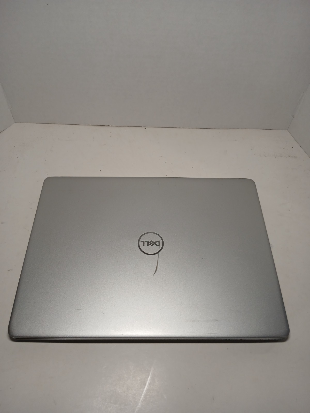 Dell Inspiron 5493 14″ i5-1035G1 4GB RAM 256GB SSD WIN11 #97