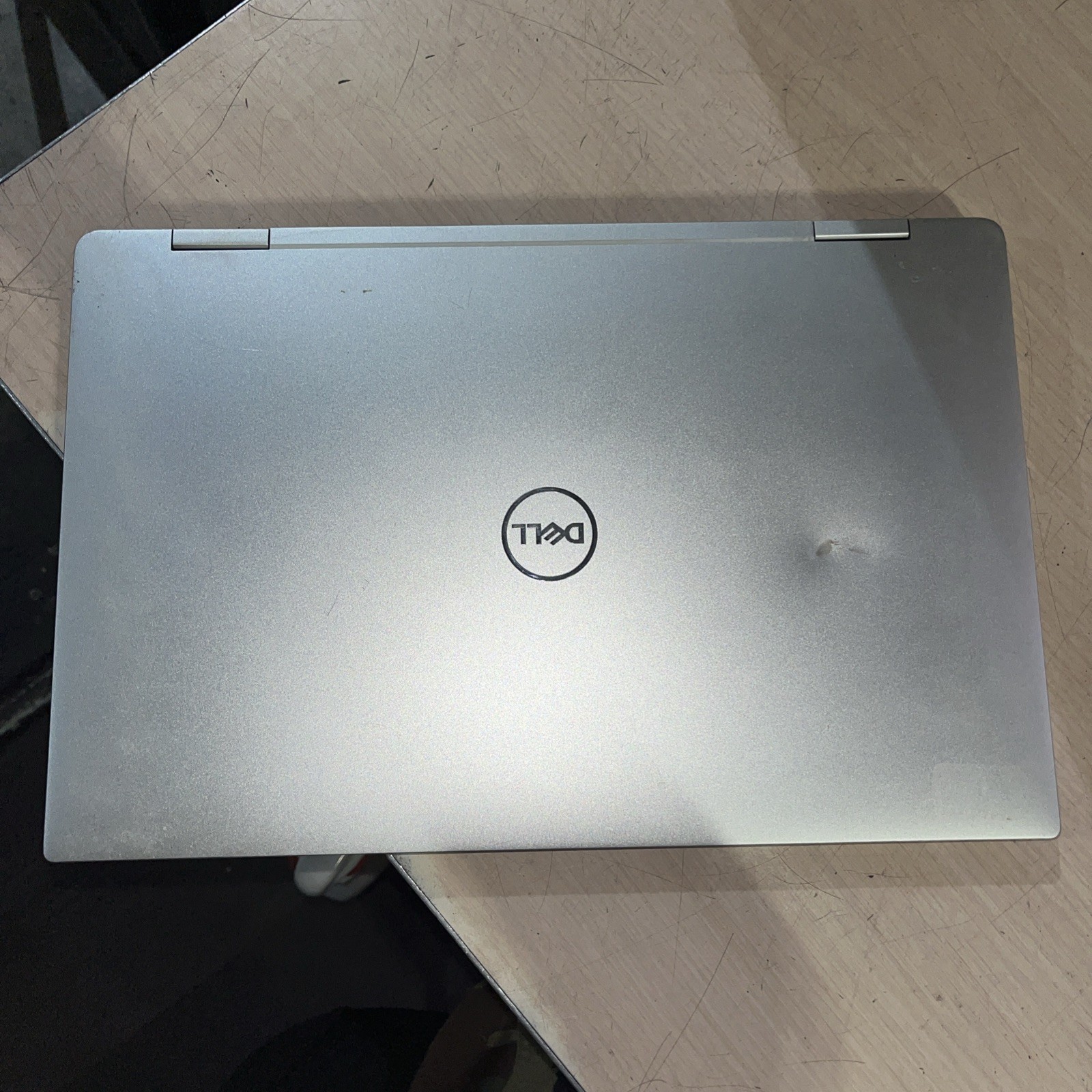 DELL PRECISION 5530 2 IN 1 INTEL CORE I7-8706G 3.10GHZ 16GB RAM NO HD