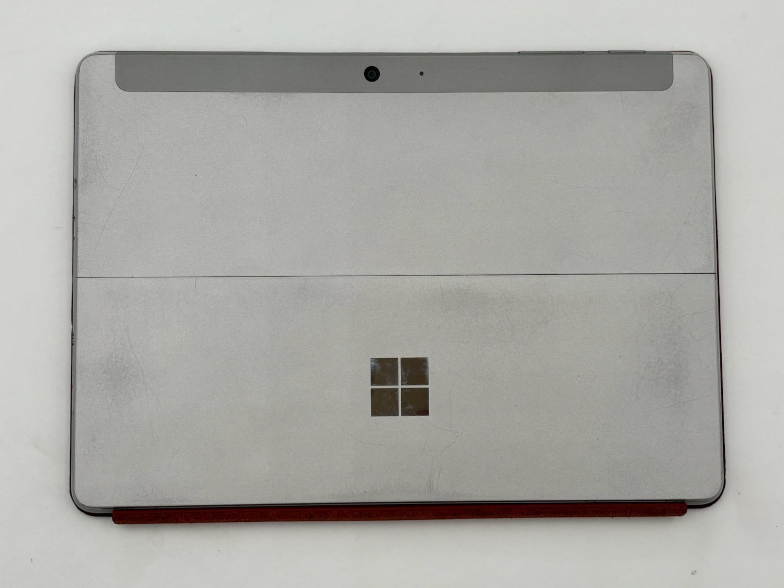 Microsoft Surface Go 2 10.5″ 64 GB SSD 4 GB RAM M3-8100Y Windows 11 Pro – READ