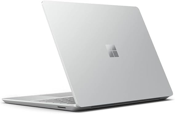 Microsoft Surface Laptop Go 12.5″ 1.0GHz i5 8GB 512GB Win 11 Pro