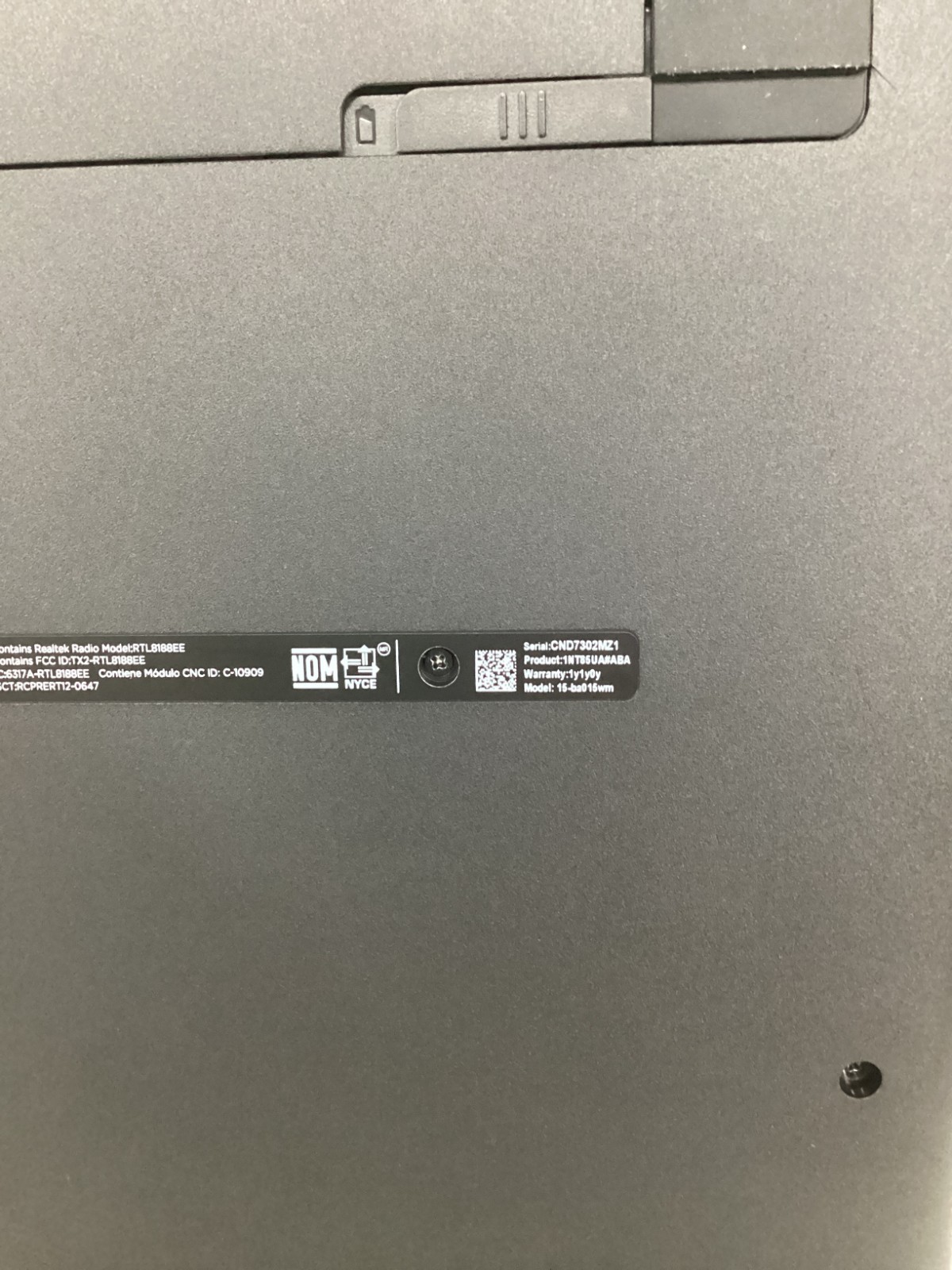 HP 15-ba015wm 15.6″ HD Laptop AMD E2-7110 8GB RAM 128GB SSD Battery NOT Charged