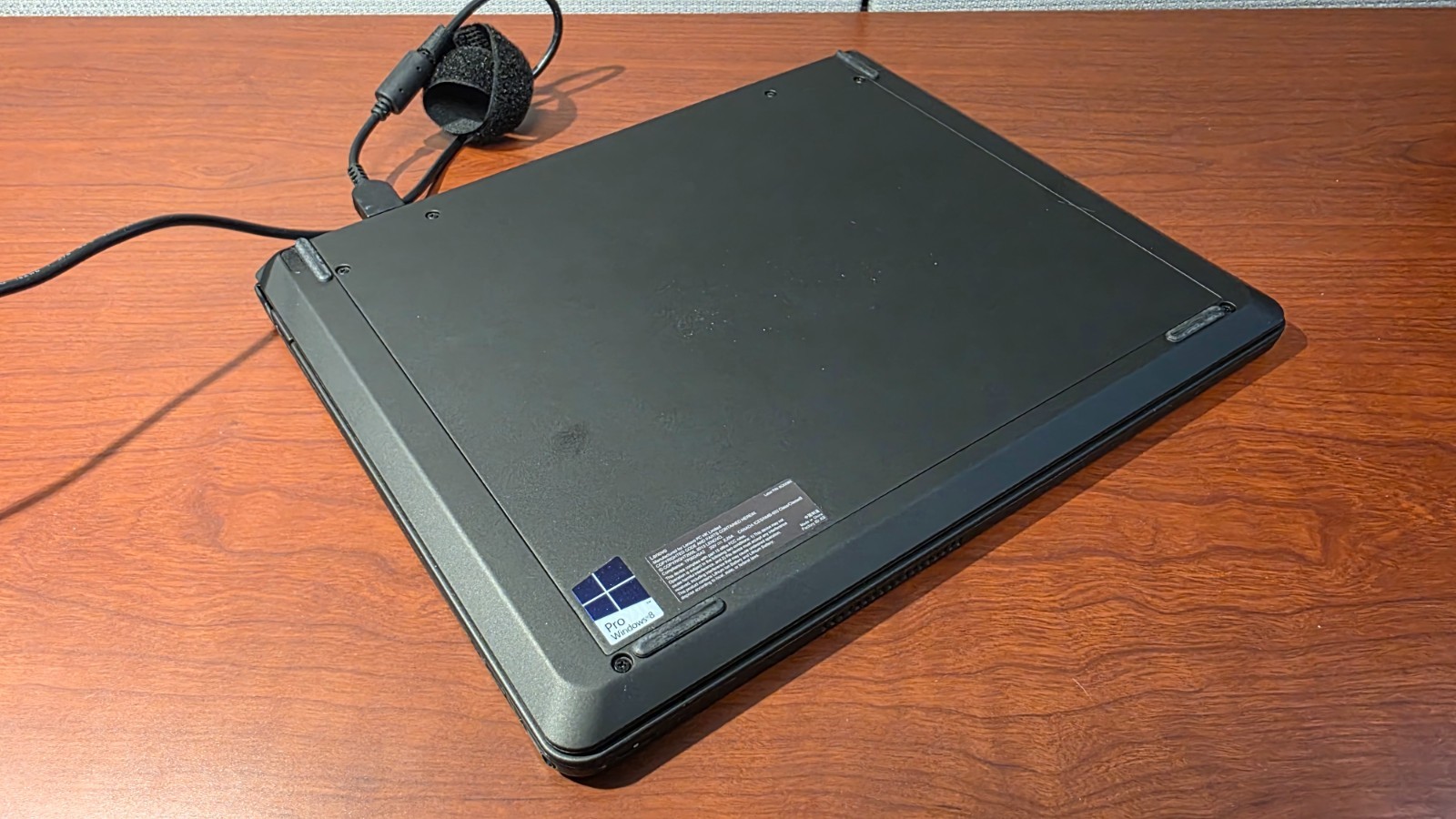 Lenovo ThinkPad Helix Ultrabook 2-in-1 Intel Core i5-3427U, 4gb RAM, 180gb HD