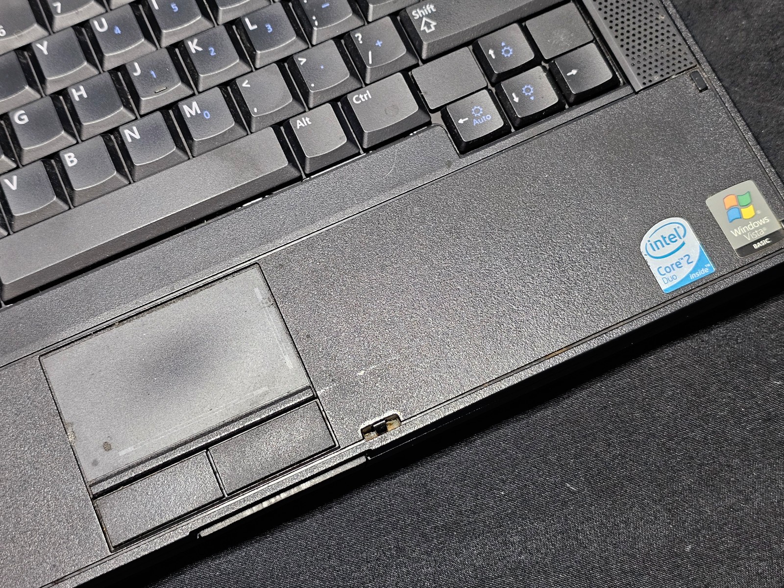 Dell Latitude E5400 Laptop | Screen Damage | 2GB RAM | Vista Basic | No AC | C2D