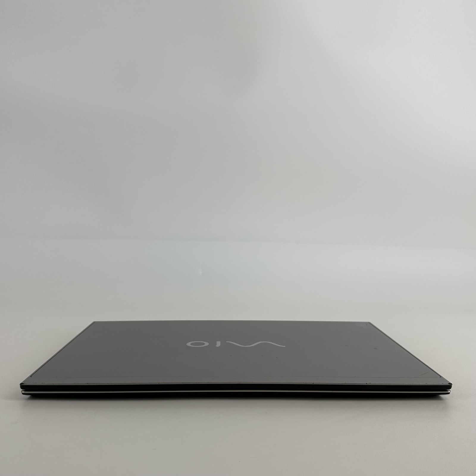 Vaio SX14 14 Gray FHD i5-8265U 1.60GHz 8GB RAM 256GB SSD Good