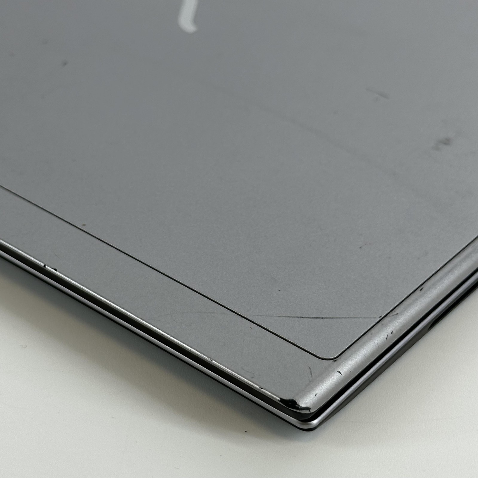 Vaio SX14 14 Gray FHD i5-8265U 1.60GHz 8GB RAM 256GB SSD Good
