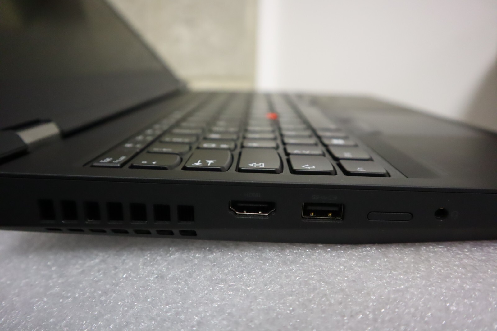 128GB 5TB Lenovo Thinkpad P15 G2 I7-11850H RTX A3000 FHR-HDR English Linux Win
