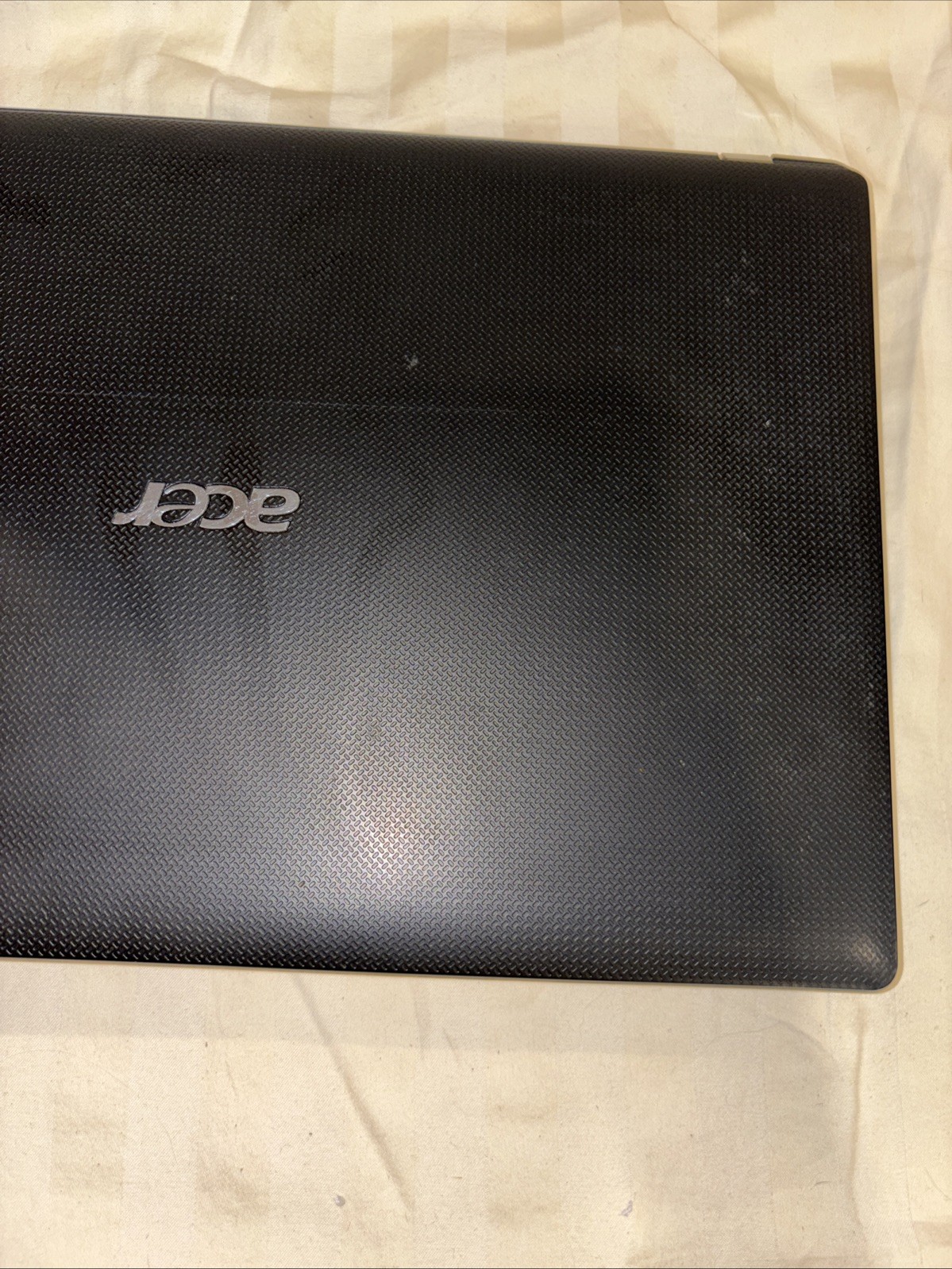 Acer Aspire 5552-3691 AMD Athlon II P340 2.2GHz 4GB RAM 250GB HDD