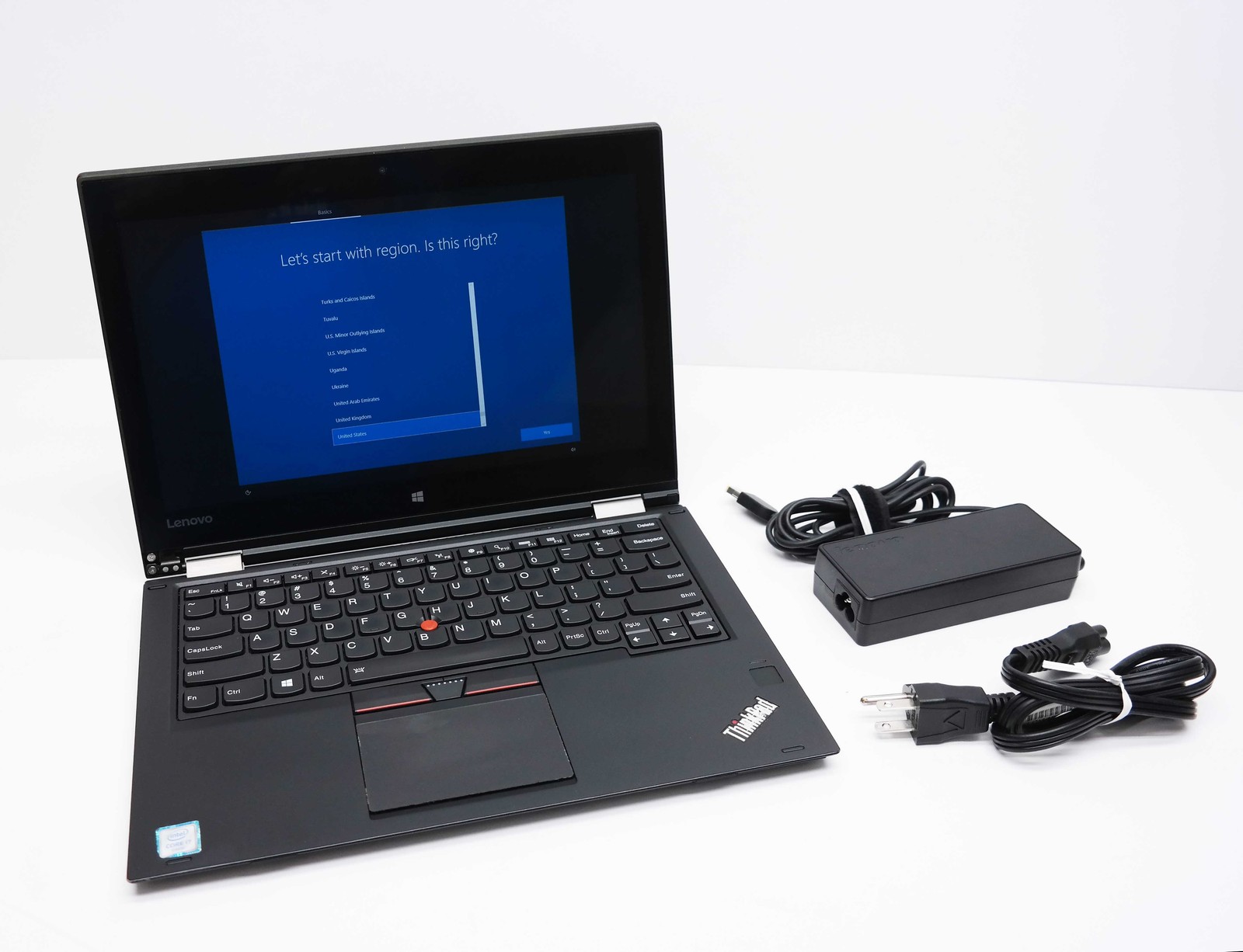 Lenovo Thinkpad Yoga 260 12.5″ i7-6500U 8GB 256GB SSD READ