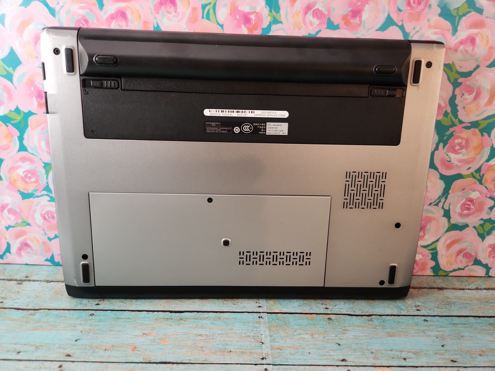 Dell Latitude 3330 13.3″ intel i3-3217 Laptop 1.80GHz 8GB DDR3 120GB SSD