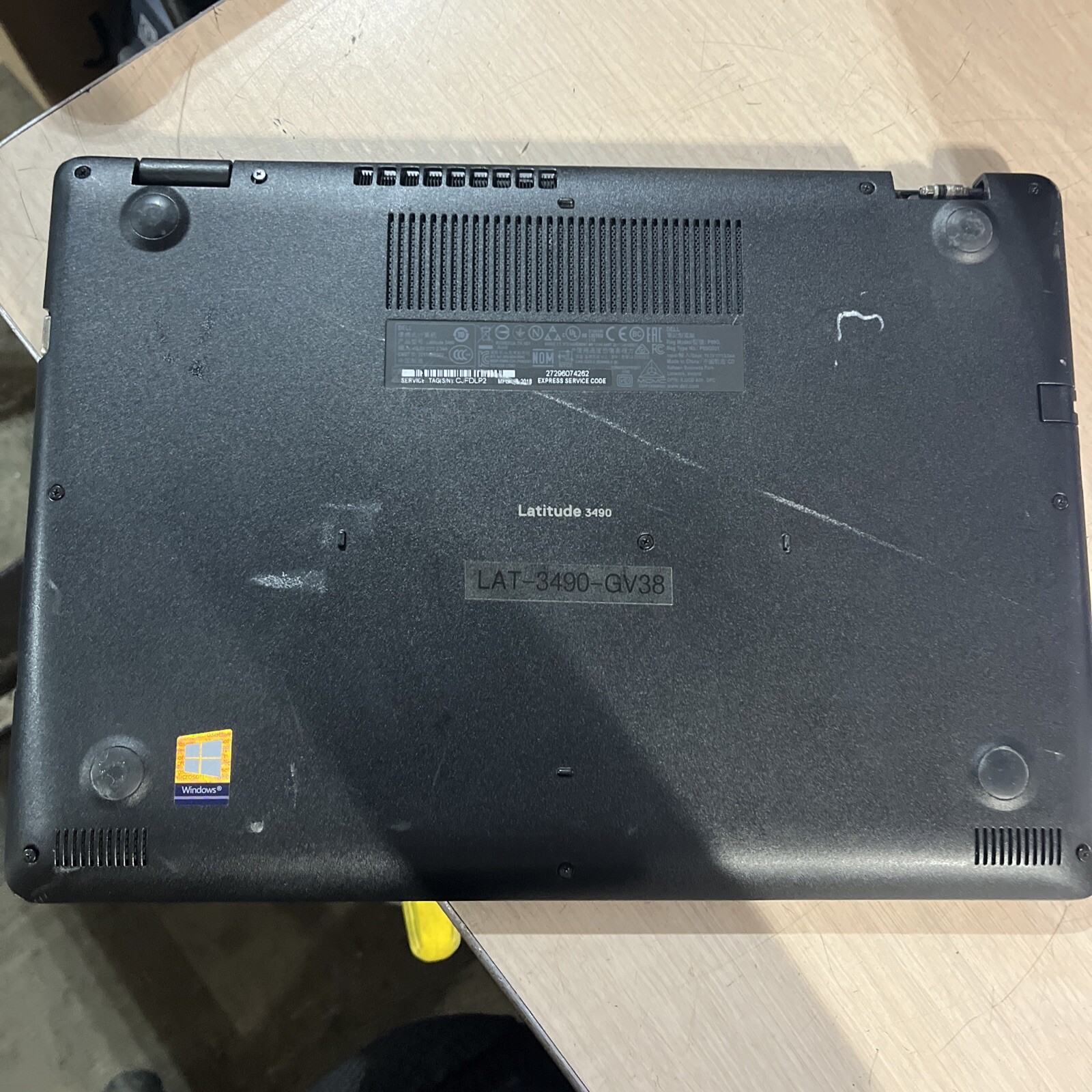DELL LATITUDE 3490 INTEL CORE I3-6006U 2.00GHZ 8GB RAM NO HD .