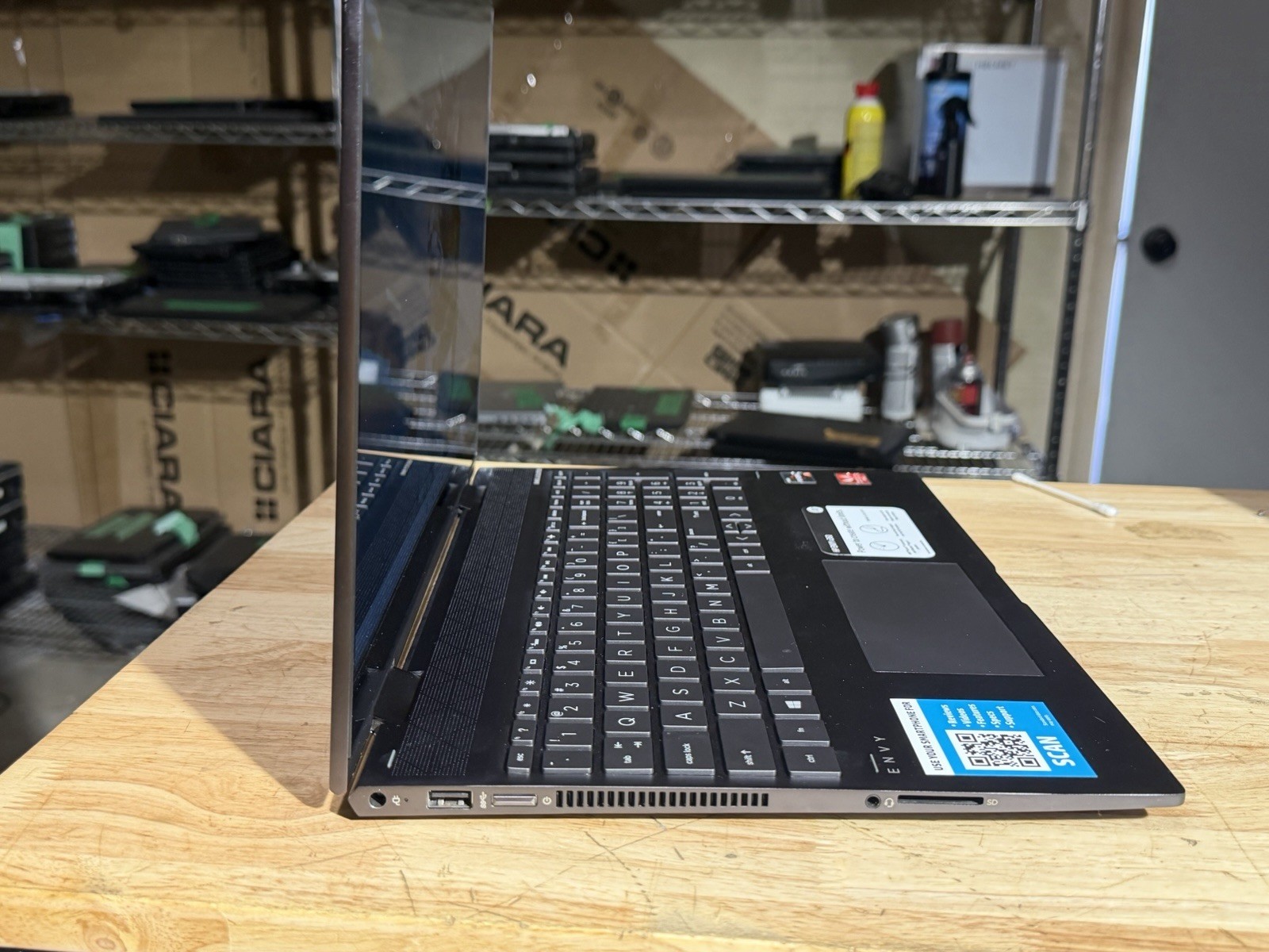 HP Envy x360 15.6” Touchscreen Ryzen 5 2500U 16GB RAM 512GB SSD New Battery