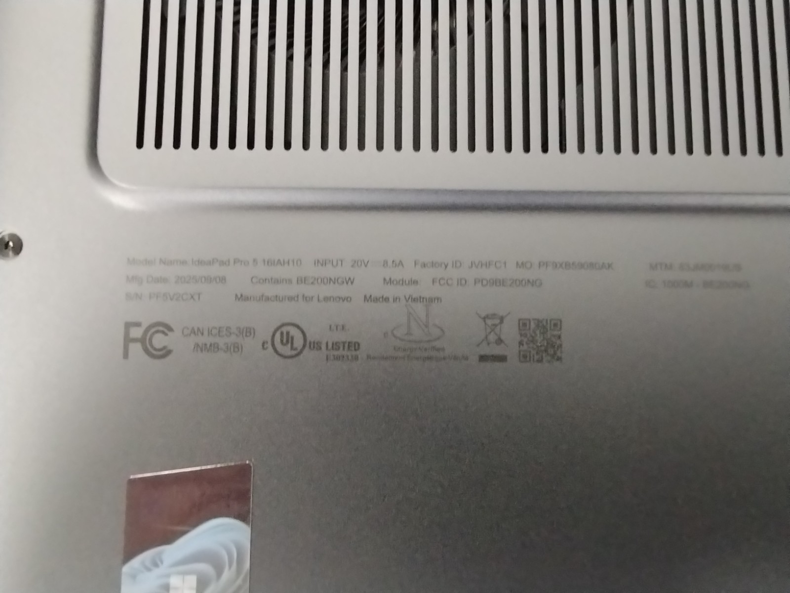 LENOVO IdeaPad Pro 5 1IAH10, Intel Core Ultra 9 285H, 2.90 GHz 32 GB, 1 TB NVMe
