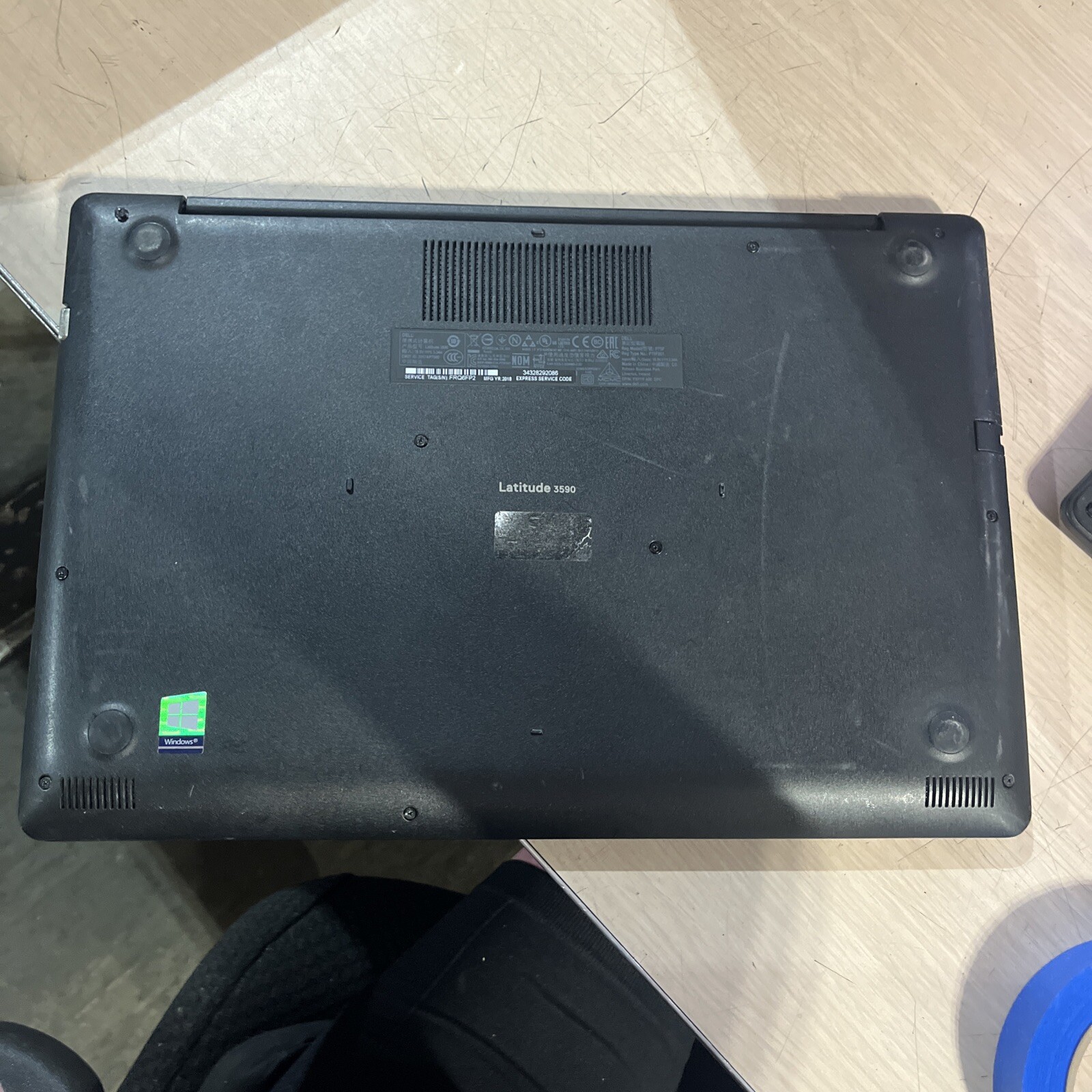 DELL LATITUDE 3590 INTEL CORE I3 7TH GEN 8GB RAM NO HD