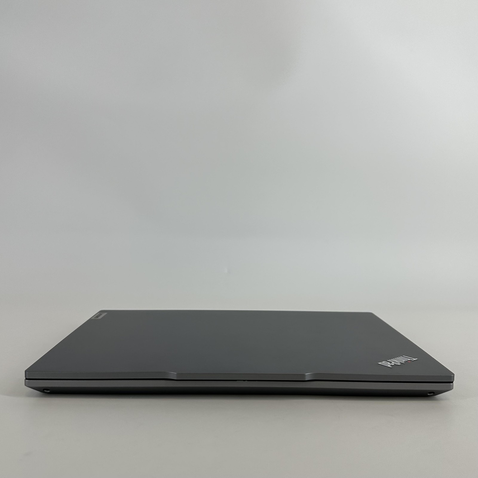 Lenovo ThinkPad E14 Gen 5 Gray FHD+ 1.7 GHz i7-1355U 24GB 512GB SSD Excellent