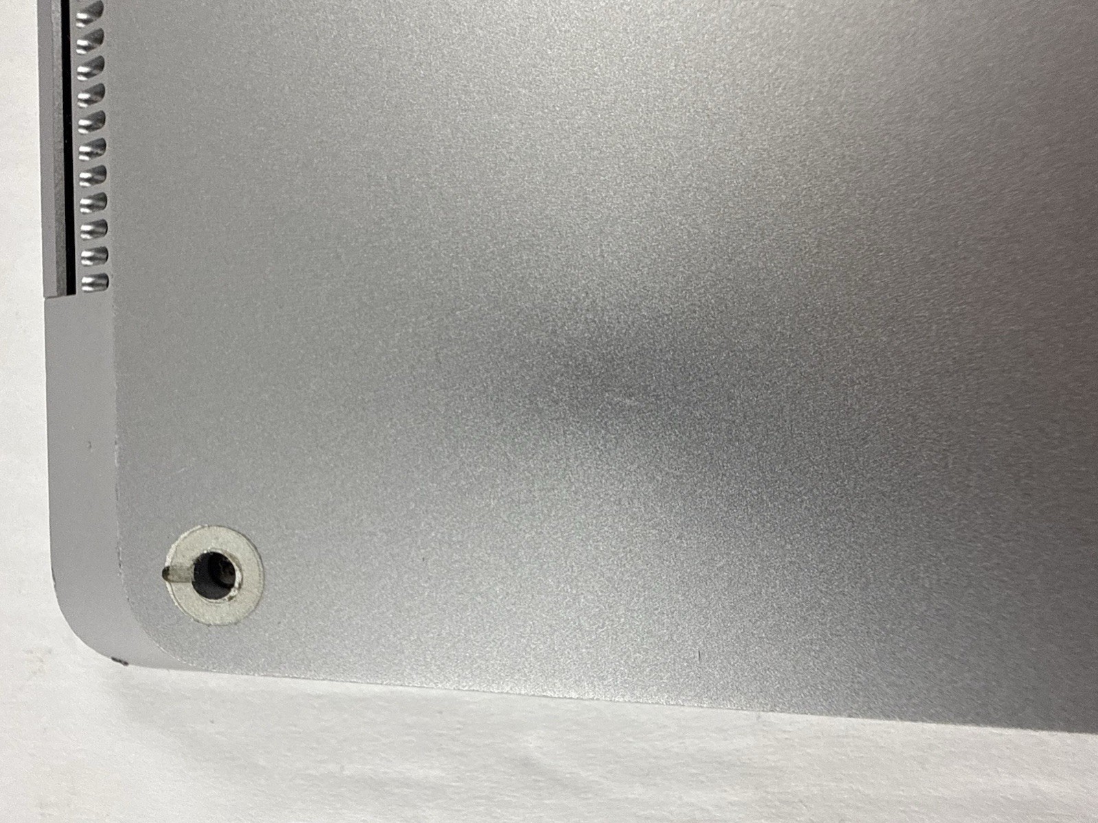 Microsoft Surface Laptop 5 13.5” 1950 Intel Core i7-1265U 16GB RAM 512GB NVME