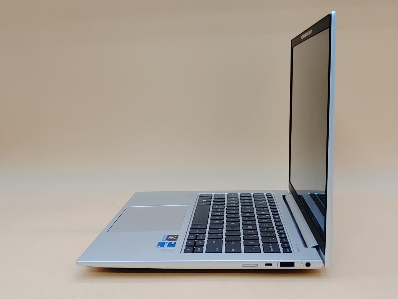HP EliteBook 840 G9 14″ FHD Intel i5-1235U 16GB 512GB SSD Win11Pro **NO A/C**