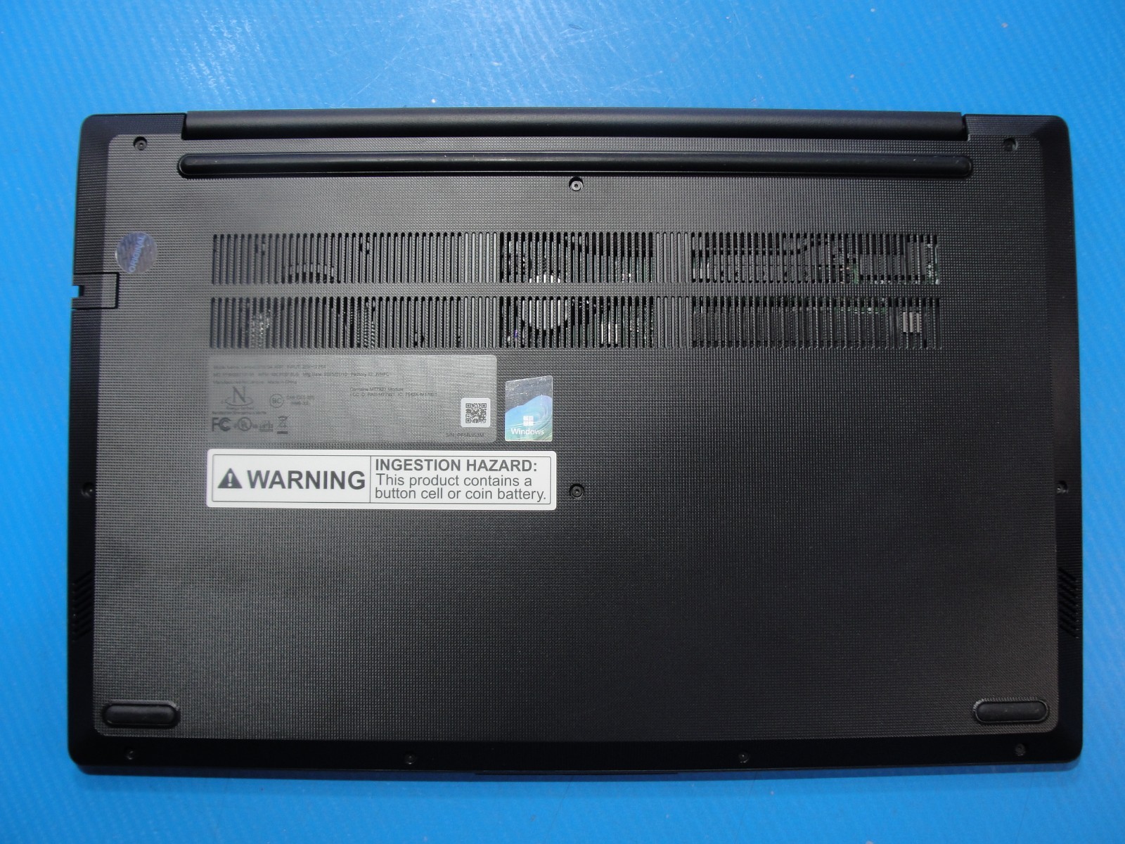 Lenovo V15 G4 ABP 15.6″FHD AMD Ryzen 5 7430U 2.3GHz 8GB RAM 256GB SSD + PA