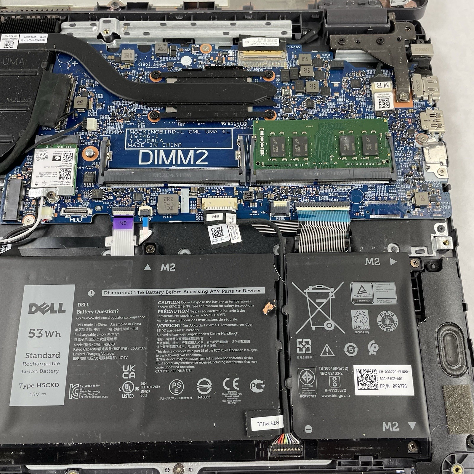 Dell Latitude 3510 15.6″ i5-10210U 1.60 GHz 8 GB RAM No SSD/OS/AC – Bad Edge