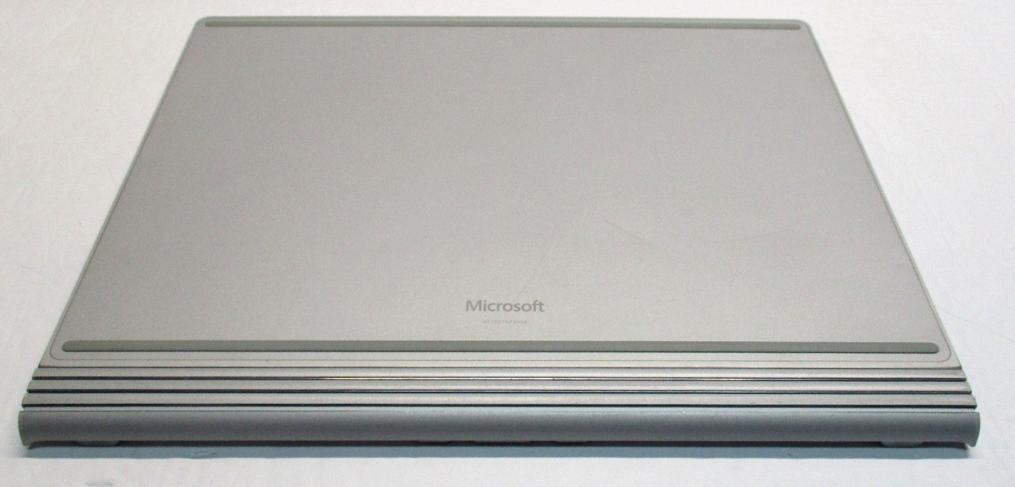 Microsoft Surface Book 1/13.5″ 1705 NVidia GPU Keyboard Base Only/Battery 89.8 %