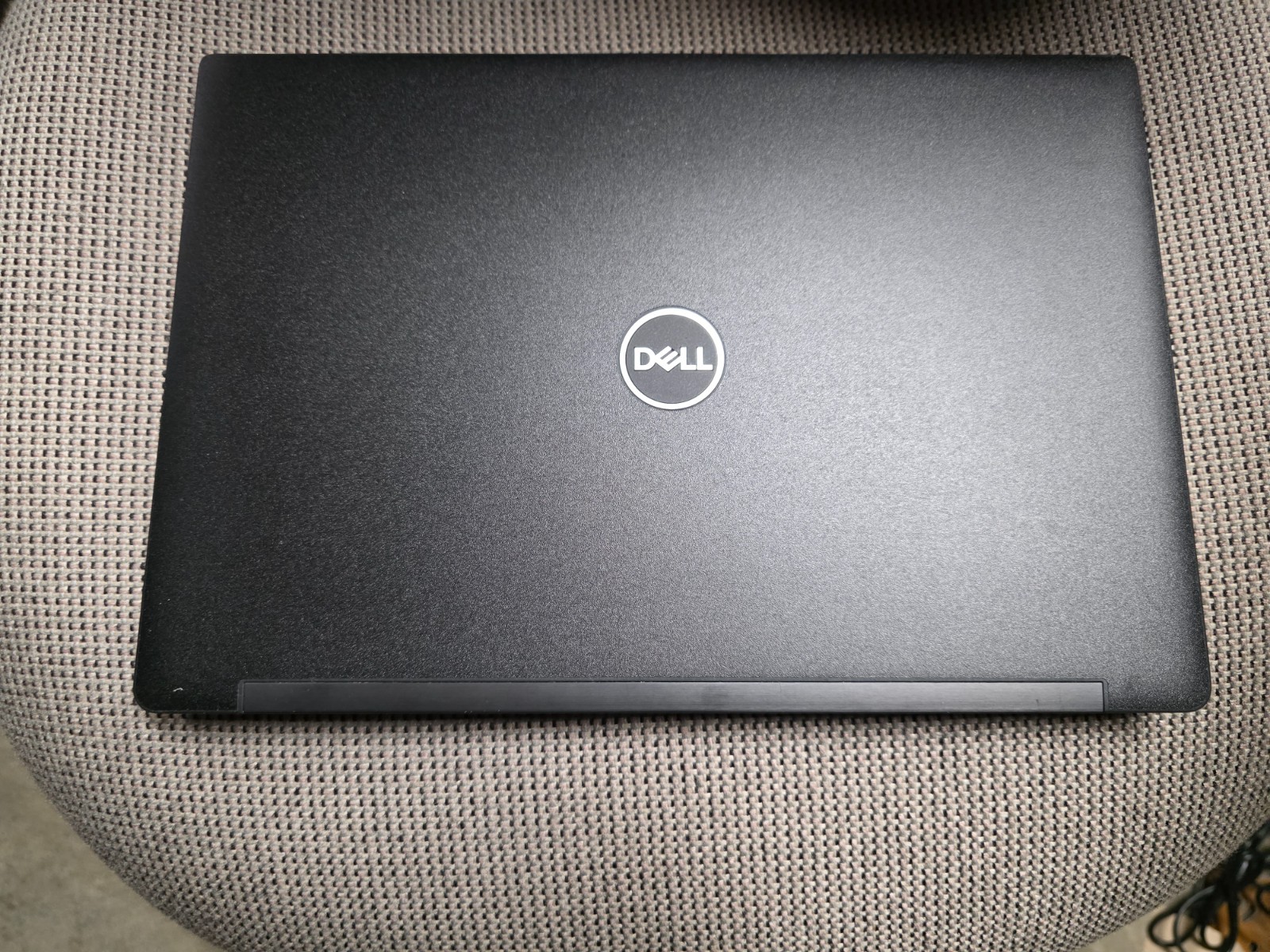 Dell Latitude 7290 12.5″ i5 7300u 2.6GHz 256GB SSD 8GB Win 11 Pro / a/c adapter