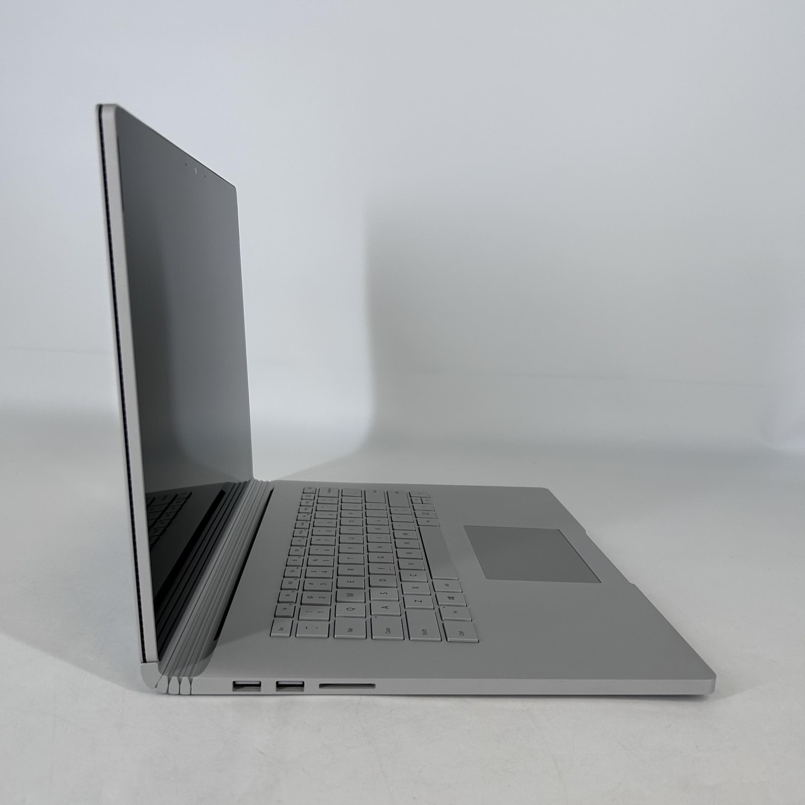Microsoft Surface Book 2 15 TOUCH i7-8650U 1.90GHz 16GB 256GB SSD GTX 1060 Good