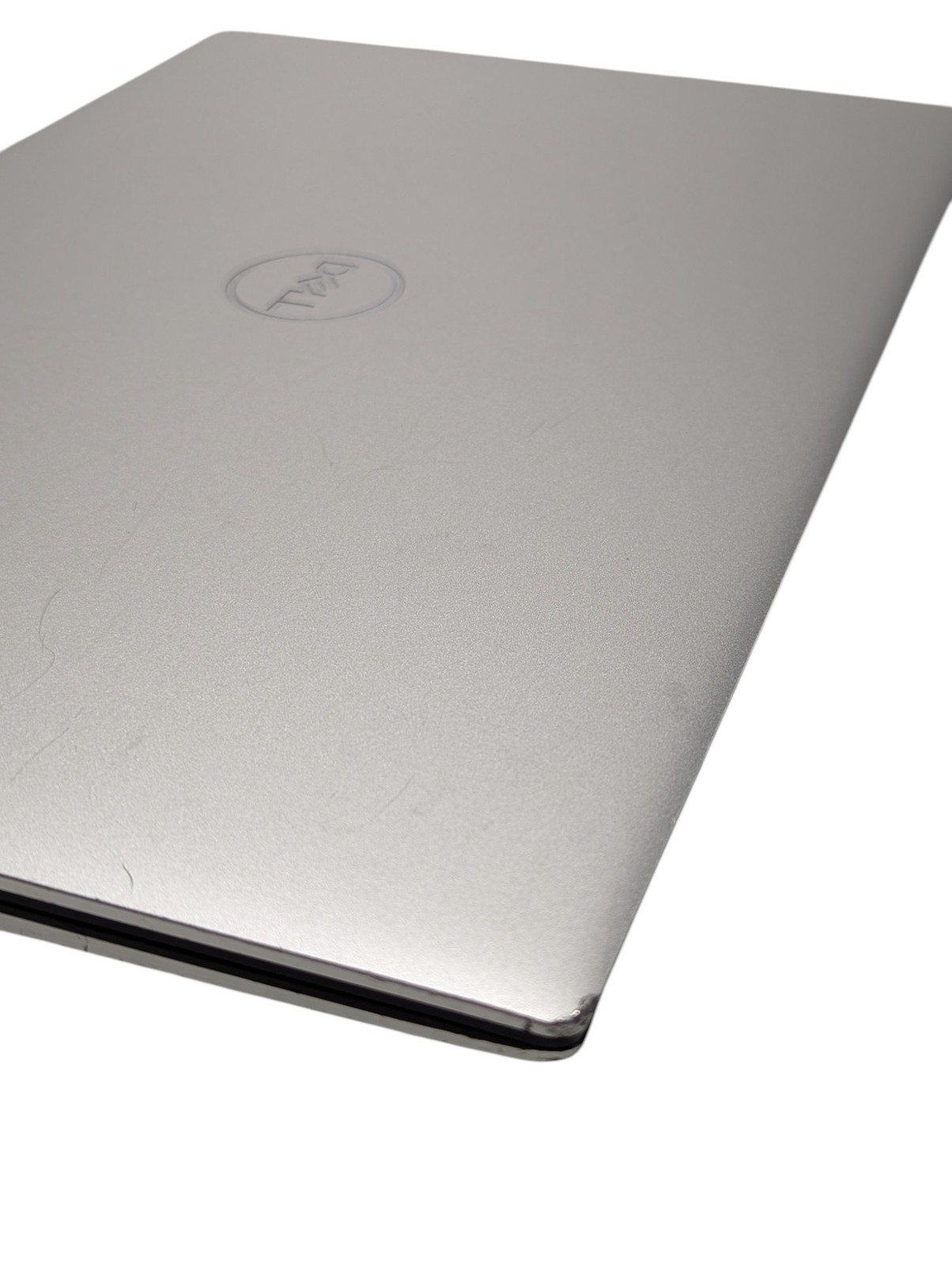 Dell XPS 15 9520 15″- i7-12700H – 16GB RAM – 512GB SSD – Grade D