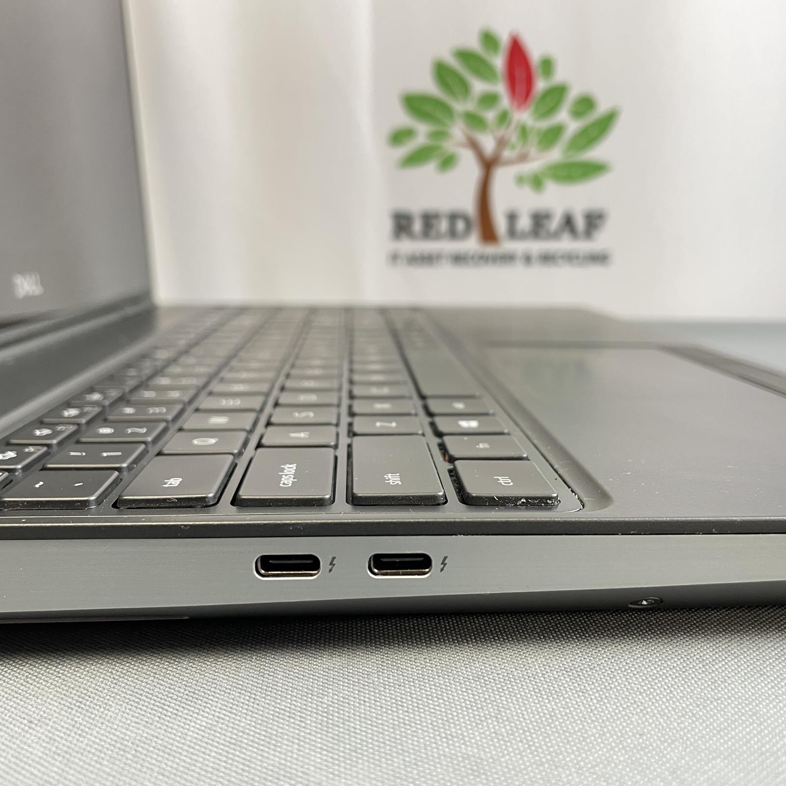 Dell Precision 7550 FHD Touch, Core i7-10850H, 16GB RAM, 1TB NVMe | #1612 (READ)