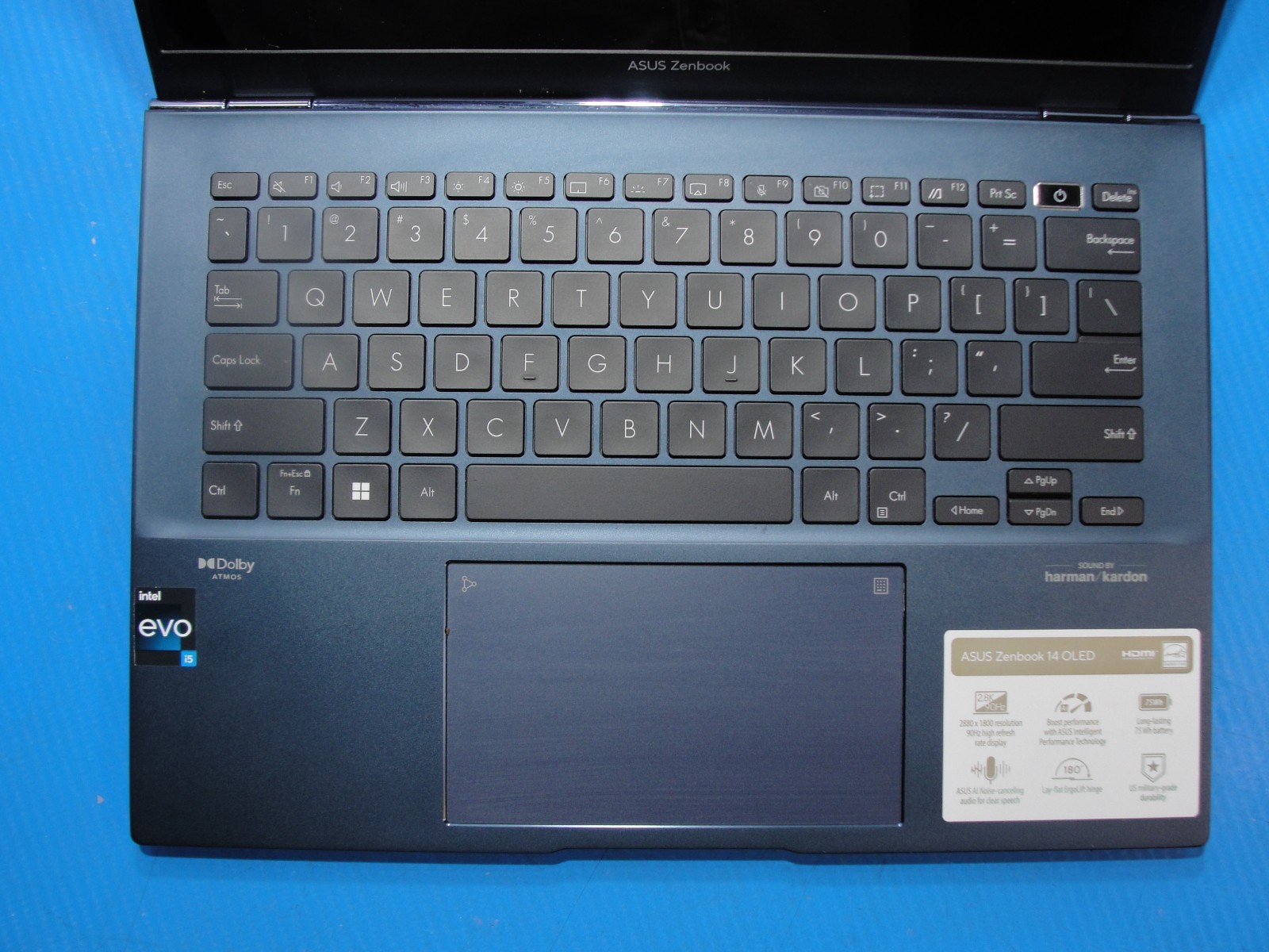 Asus ZenBook 14 OLED UX3402ZA i5-1240P 1.7GHz 8GB 256GB SSD 14″ 2.8K Win11