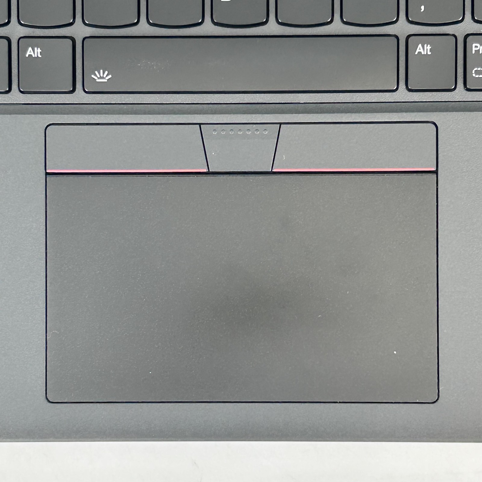 Lenovo ThinkPad P16s Gen 1 FHD+ TOUCH i7-1260P 16GB 512GB SSD T550 – LOOSE HINGE