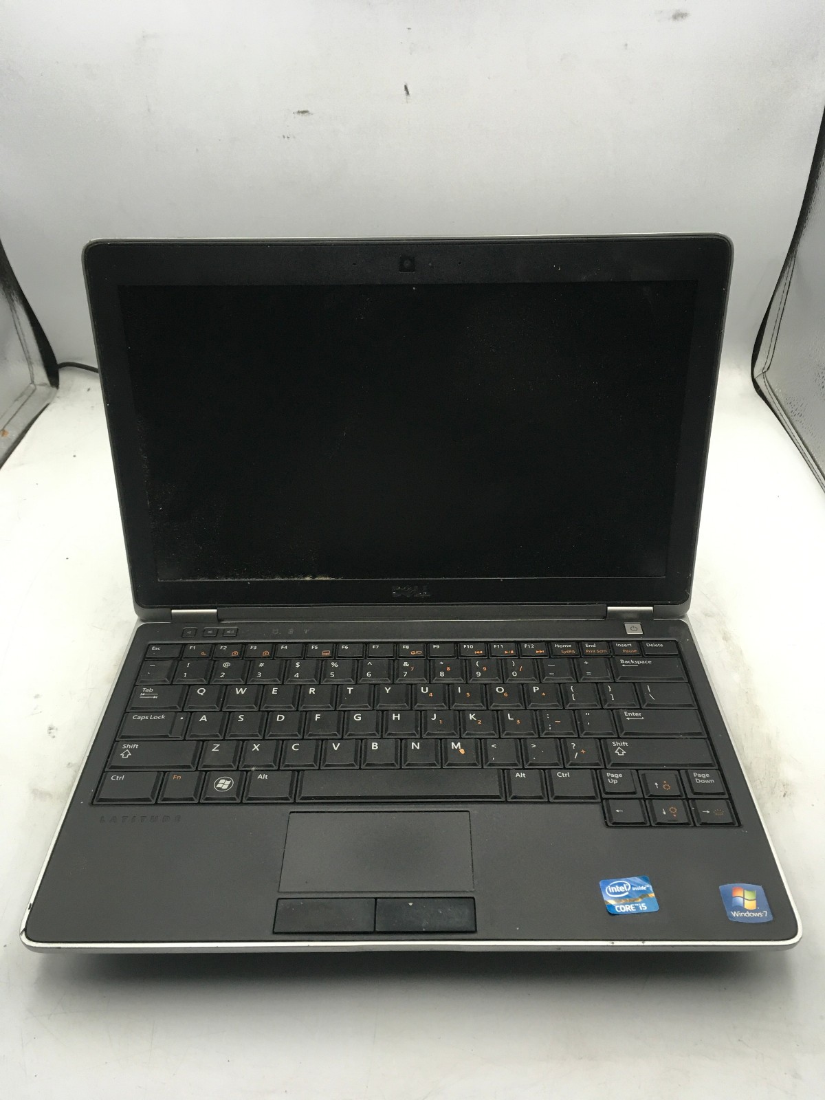 DELL LATITUDE E6220 – FOR PARTS/BROKEN LCD – INTEL I5 2ND GEN – NO RAM -READ- BB