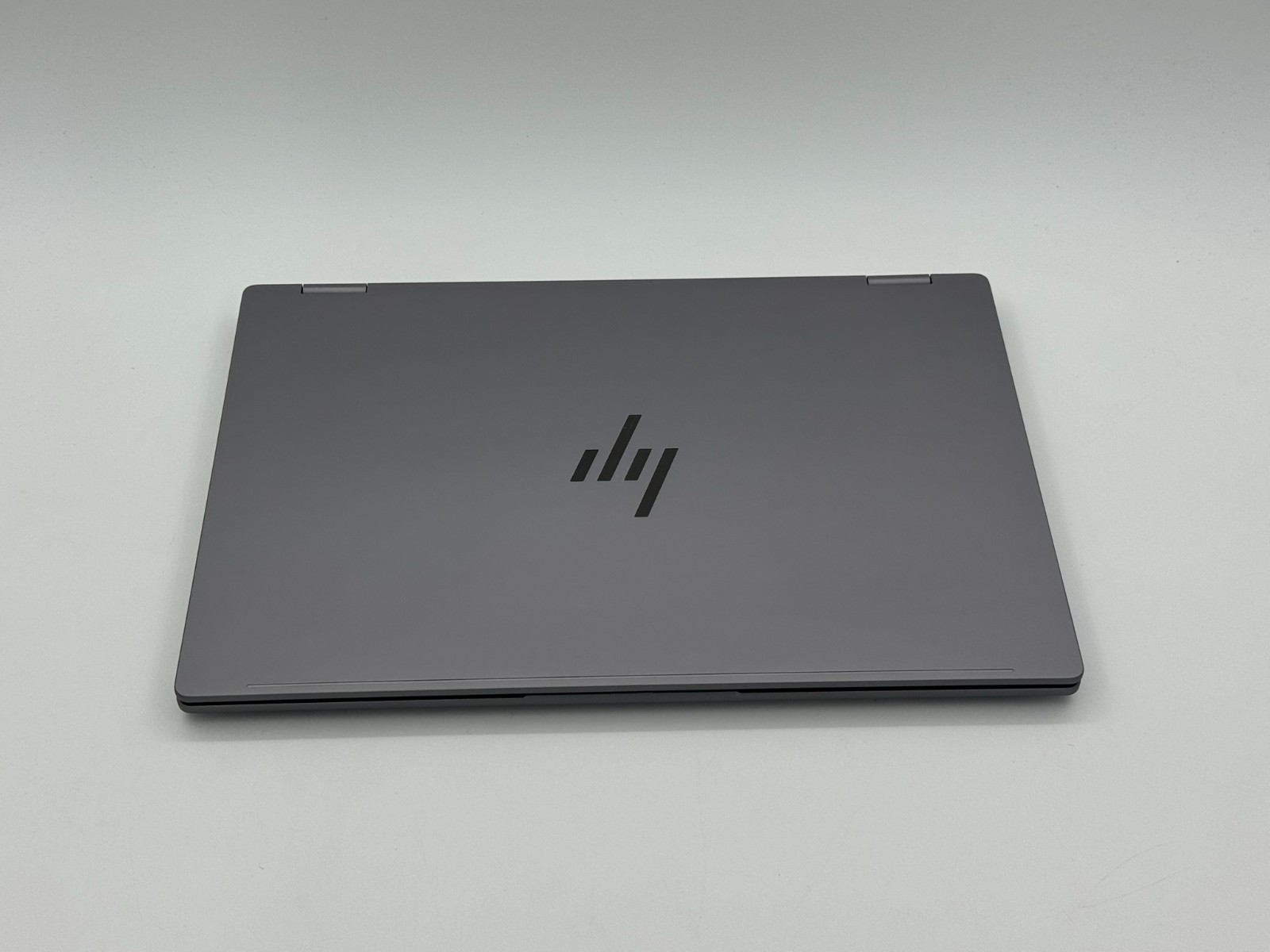 HP OmniBook X Flip 16″ 2K OLED Touch Ryzen AI 9 465 32GB 512GB Copilot+ Laptop