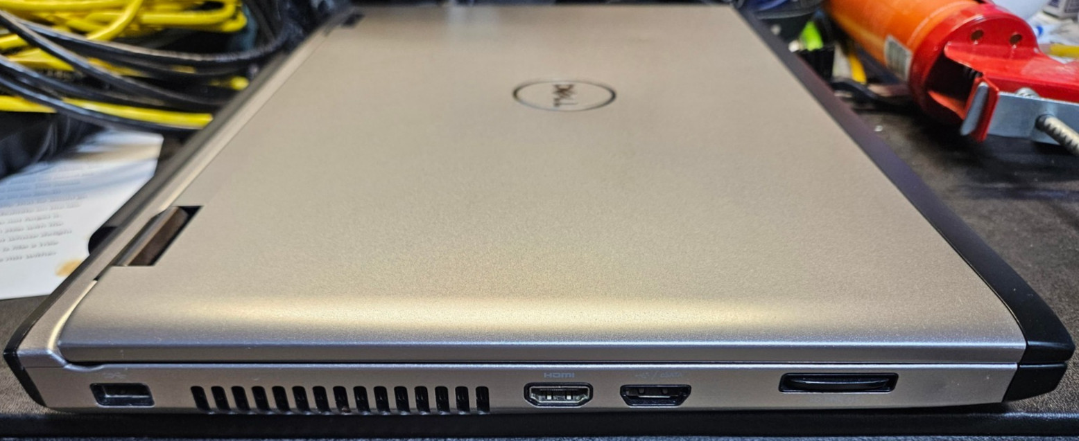 DELL Vostro 3555 Laptop 15.6″ i7 2630QM 8GB RAM 500GB SSD Win 10 Pro
