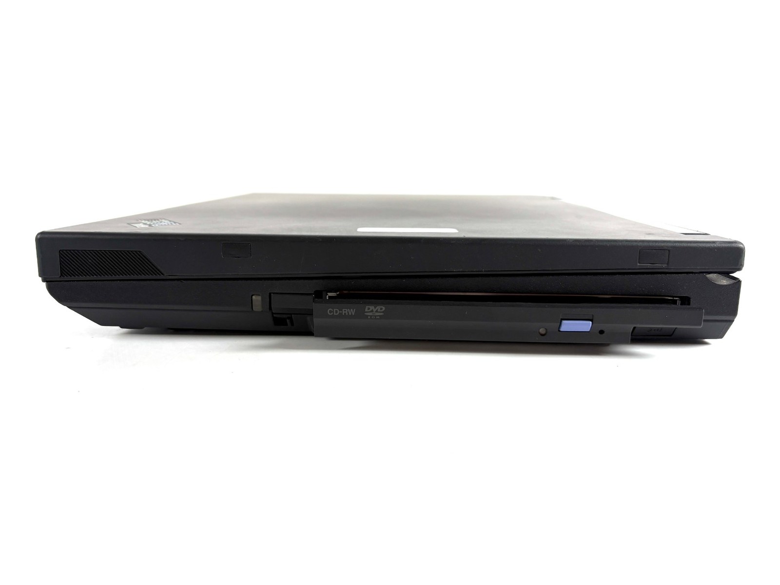 IBM T30 14.1″ HD+ 1.80GHz Pentium 256MB RAM 36GB HDD Windows XP