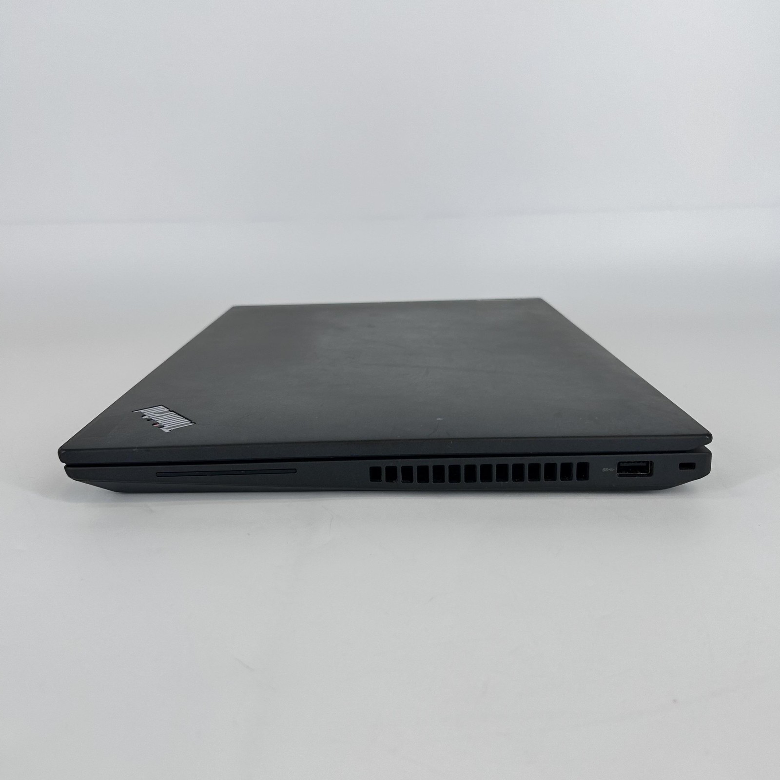 Lenovo ThinkPad P16s Gen 1 FHD+ TOUCH i7-1260P 16GB 512GB SSD T550 FRAME SPLIT