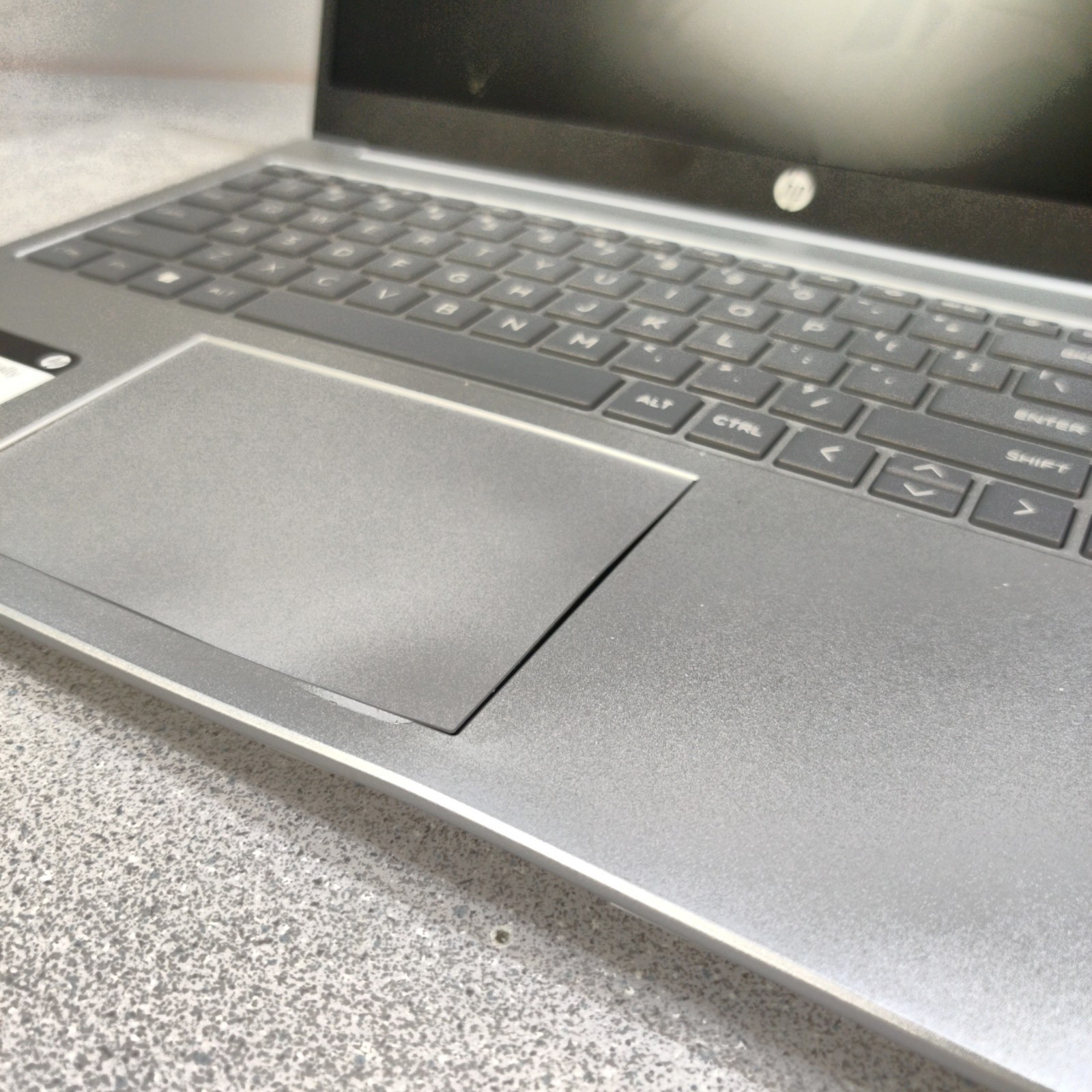 HP Laptop 15-FC0093DX Ryzen 5 7520U 16GB RAM 256GB M.2 W11H FOR PARTS Damaged