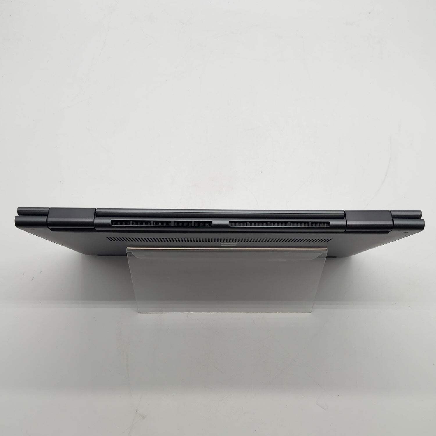 Lenovo Yoga 7i 2-in-1 82BJ 15.6″ i5-1135G7 2.4GHz 8GB RAM 256GB SSD
