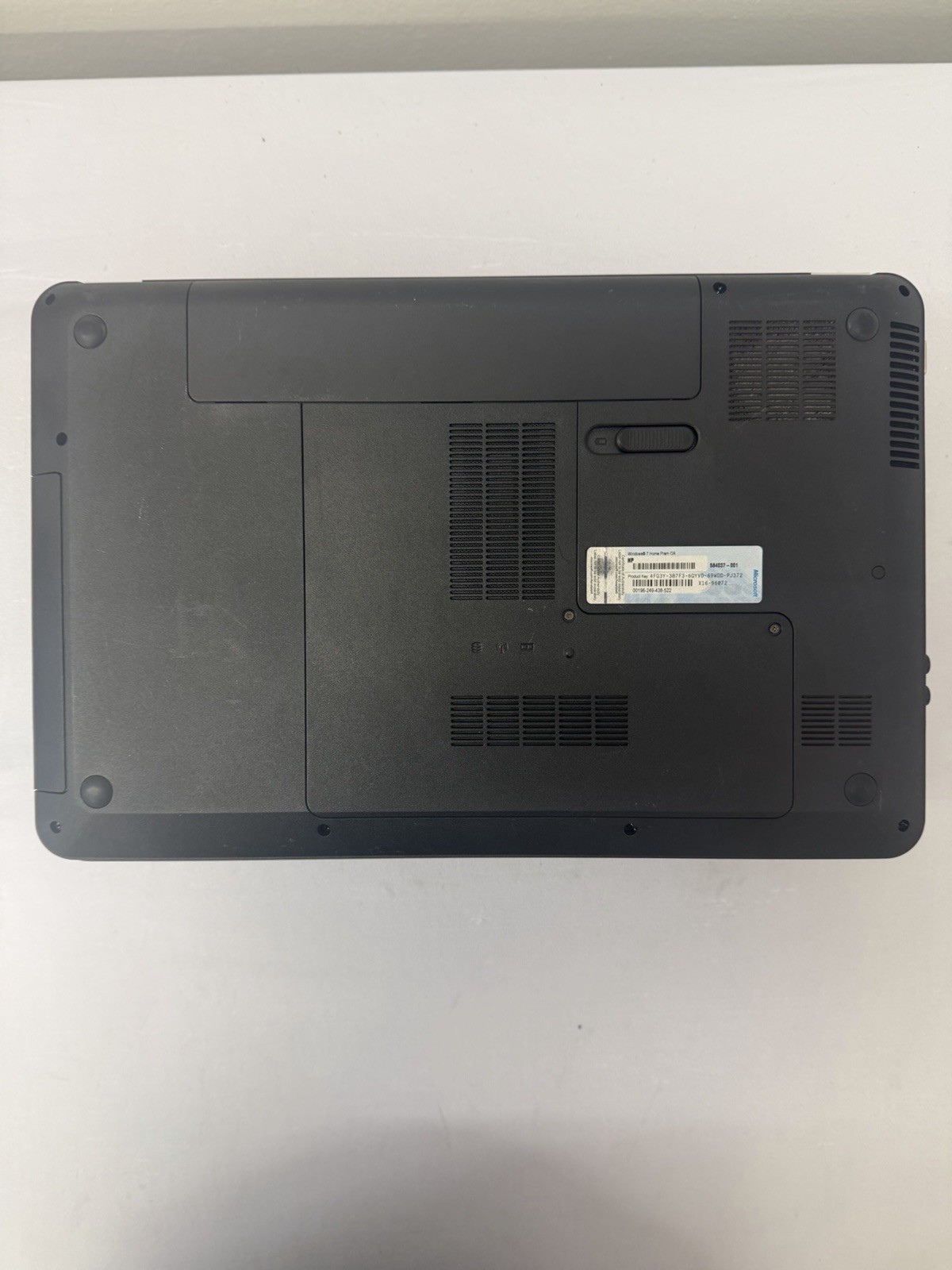 HP Pavillion g6 Laptop – Pixel Blotches on Screen – AMD A6-3420m – Read Des