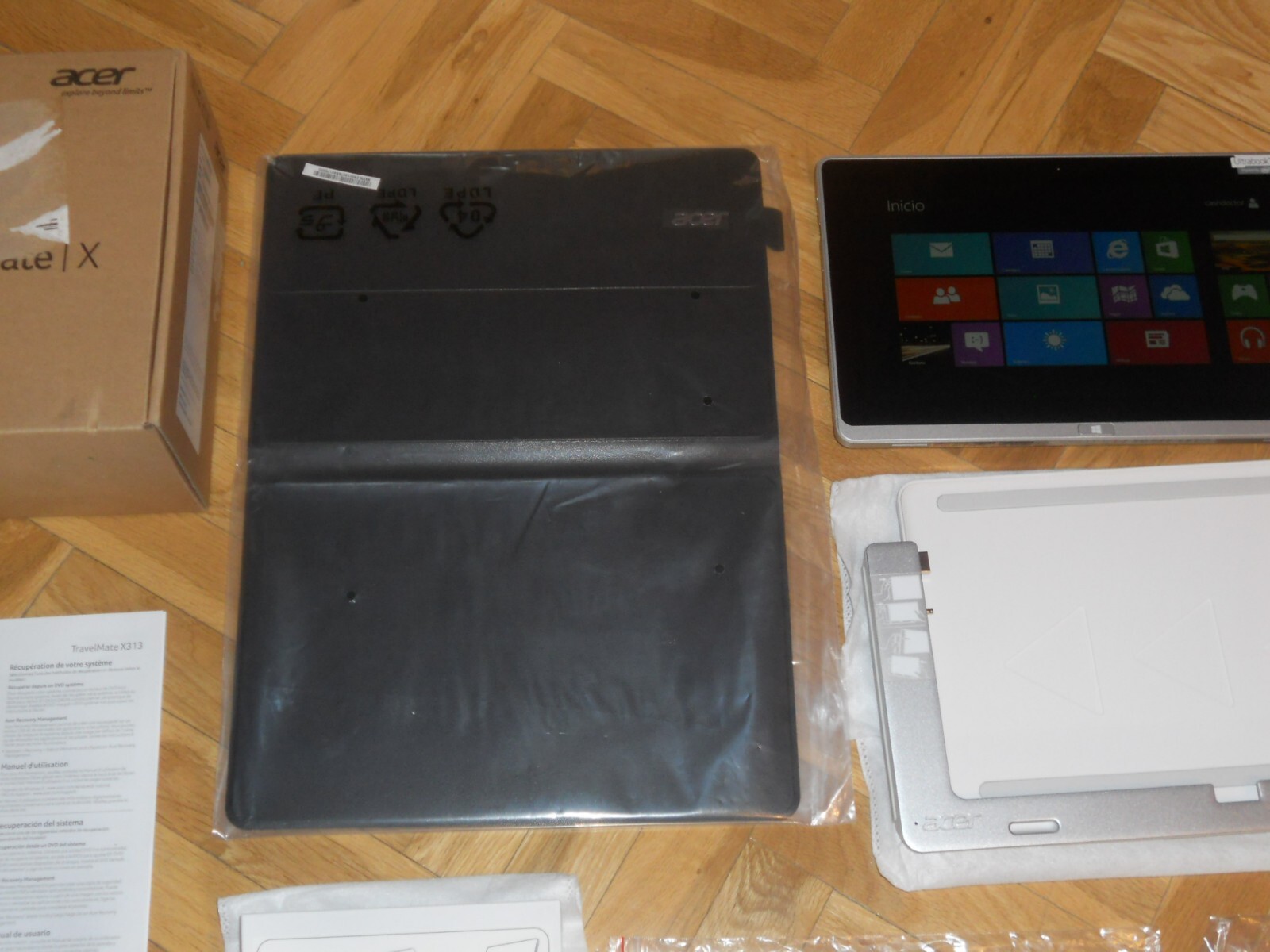 ULTRABOOK ACER TMX313-M-5333Y4G12AS TABLET PC CORE i5+ 4GB RAM+ 120GB. NEW.