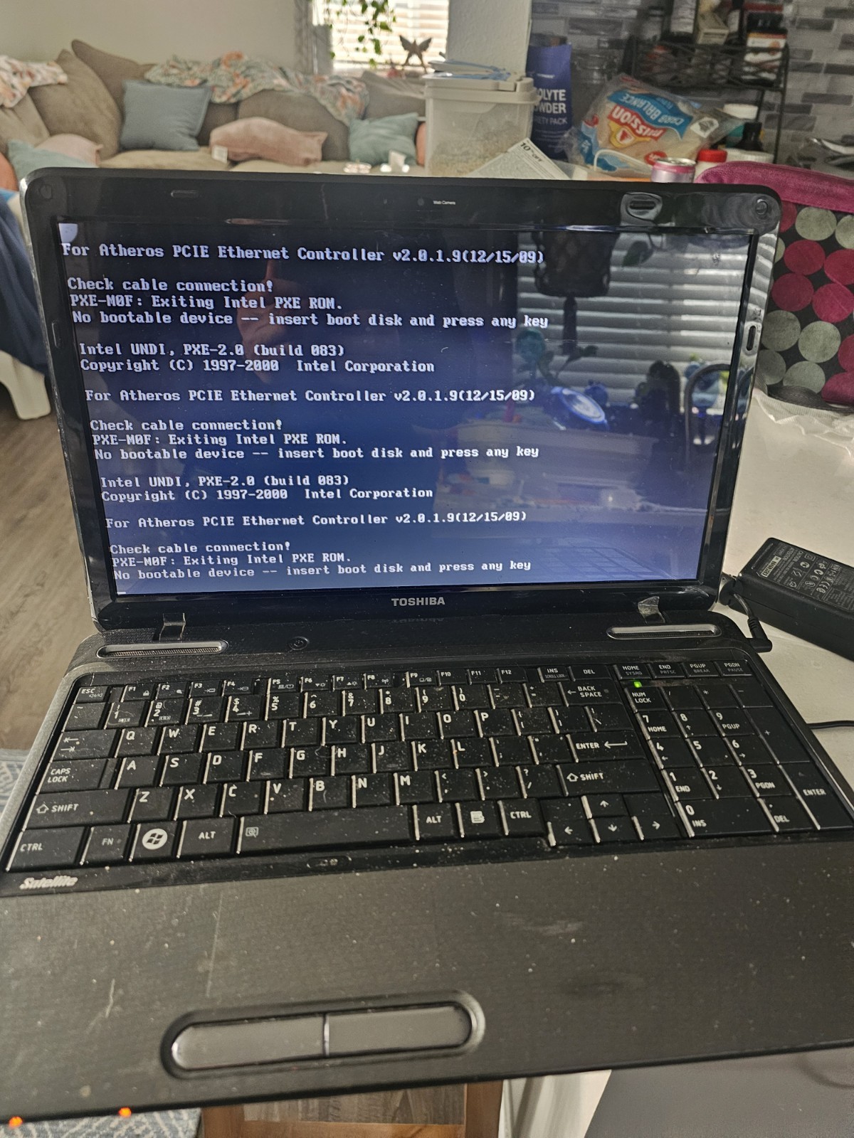 Toshiba Satellite L655-S5159 Laptop For Part