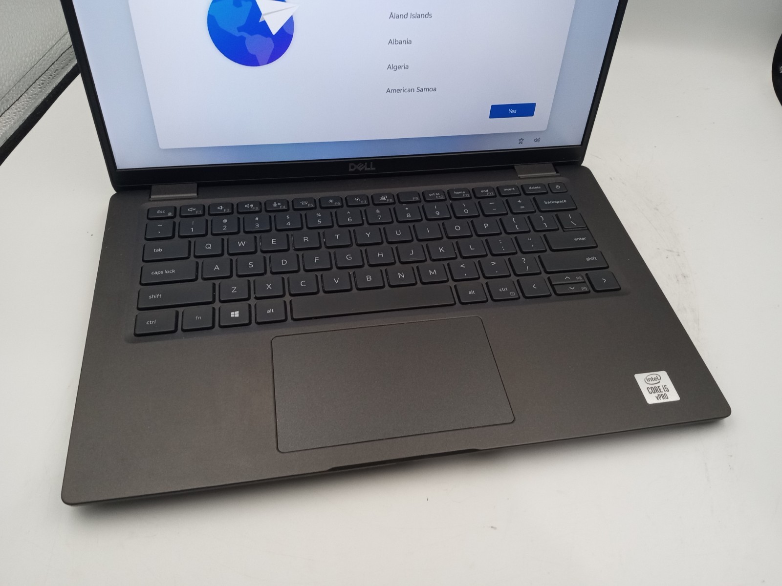Dell Latitude 7410 14″ Laptop i5-10310U 16GB RAM 128GB SSD Windows 11 – READ -RR