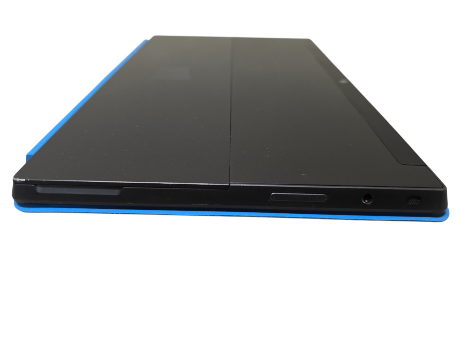 Microsoft Windows Surface RT 8.1 1516 64GB SSD 2GB Ram Tegra 3@1.3GHz Tested