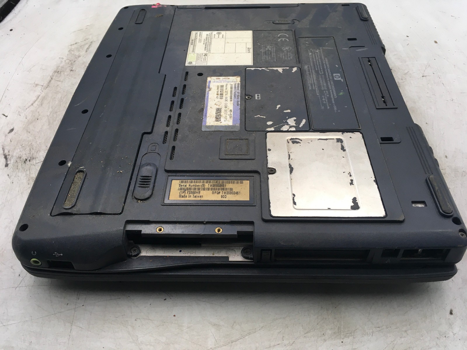 HP PAVILION XZ185 – FOR PARTS/REPAIR – INTEL PENTIUM III – 256MB RAM – READ – BB
